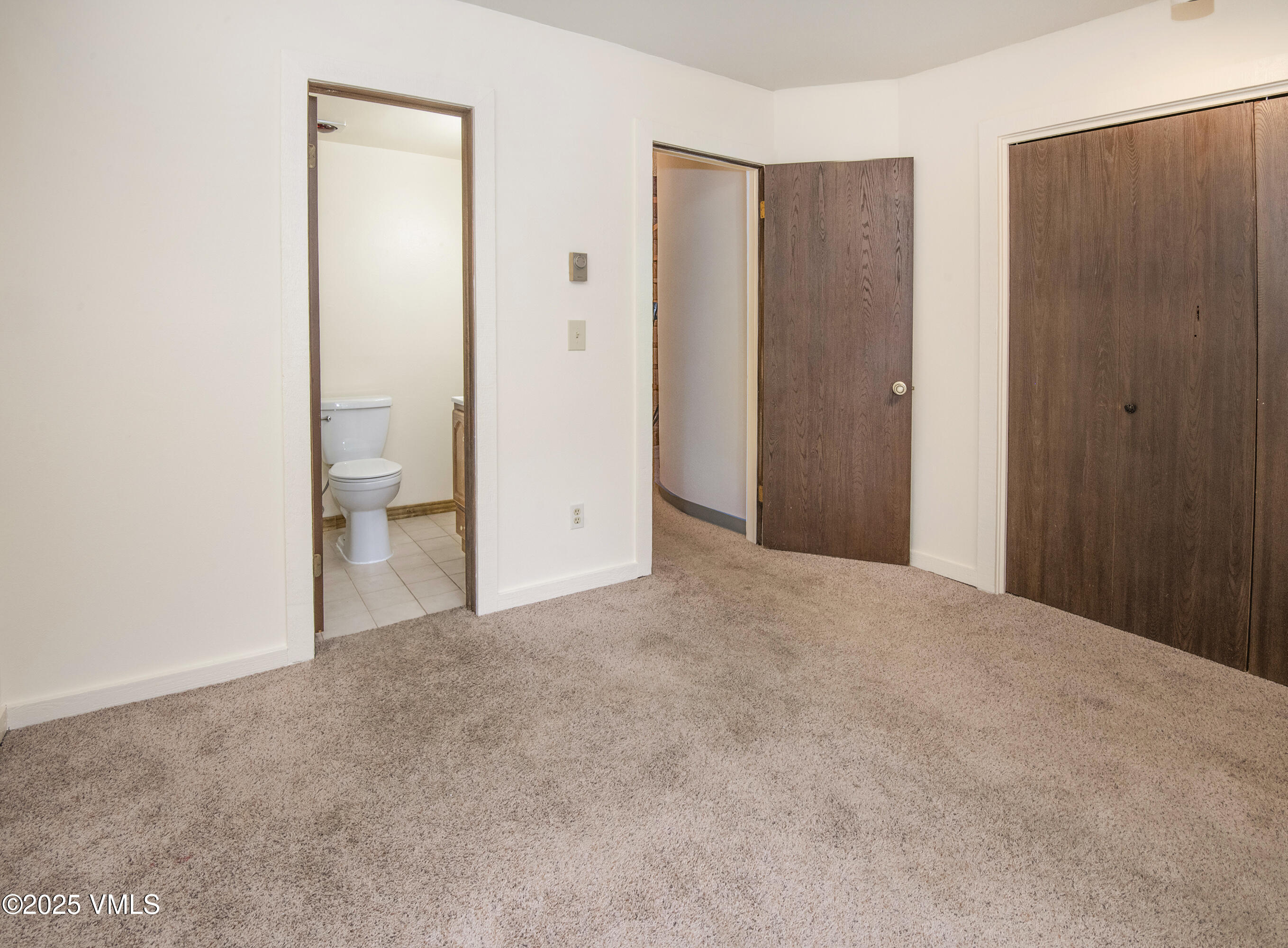 Vail, Colorado 81657, United States, 2 Bedrooms Bedrooms, ,2 BathroomsBathrooms,Residential,Active,117501