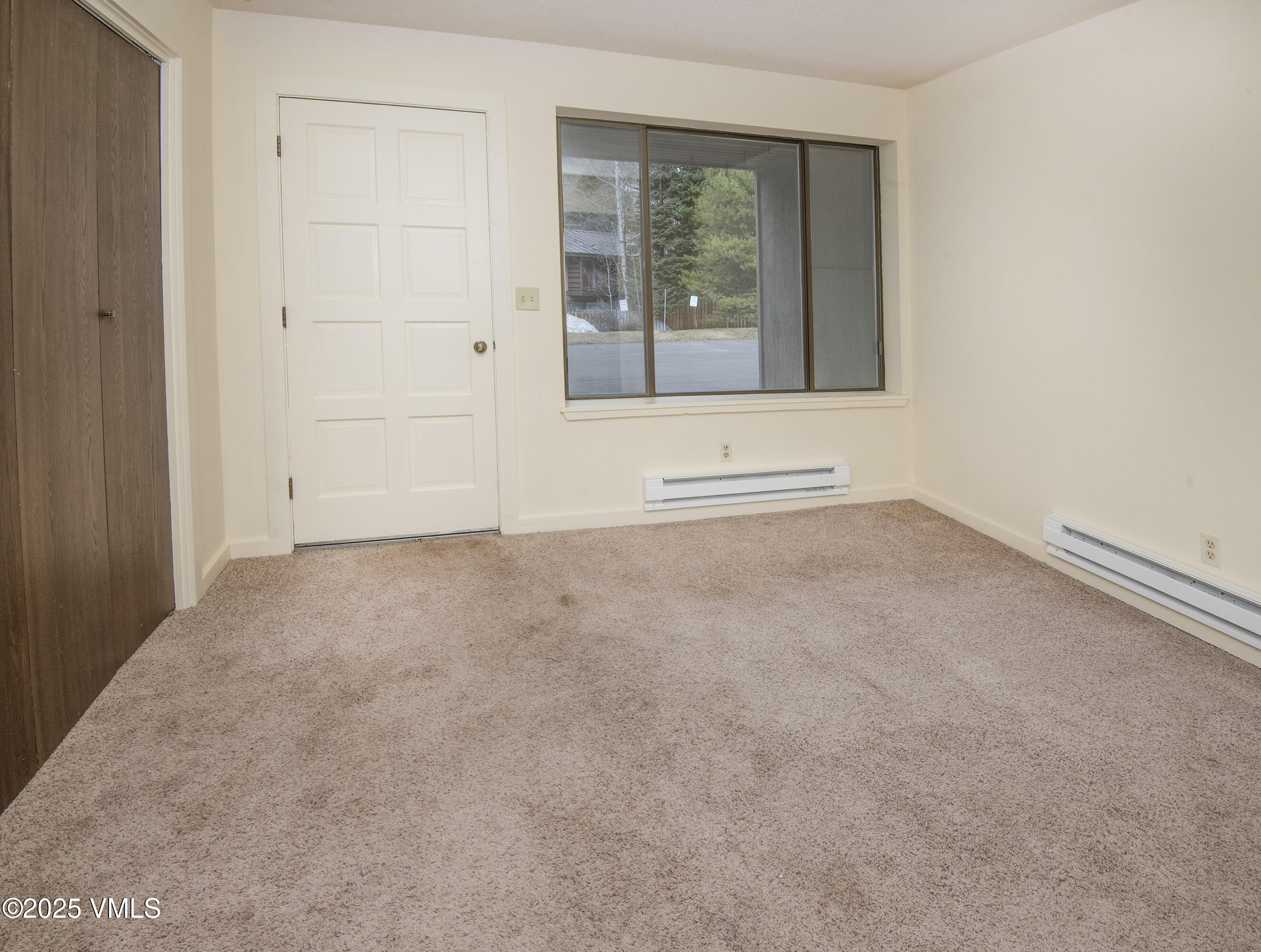 Vail, Colorado 81657, United States, 2 Bedrooms Bedrooms, ,2 BathroomsBathrooms,Residential,Active,117501