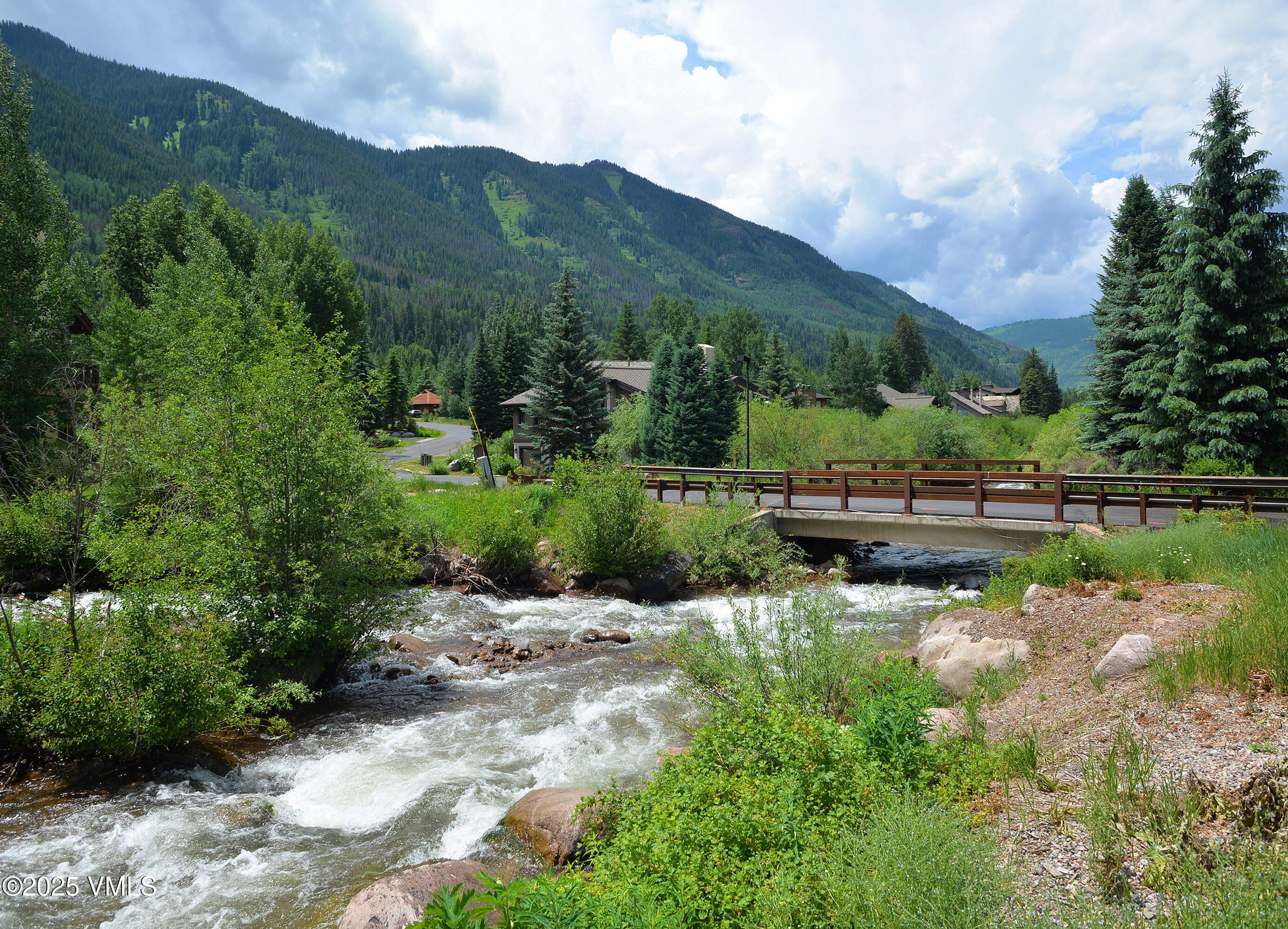 Vail, Colorado 81657, United States, 2 Bedrooms Bedrooms, ,2 BathroomsBathrooms,Residential,Active,117501