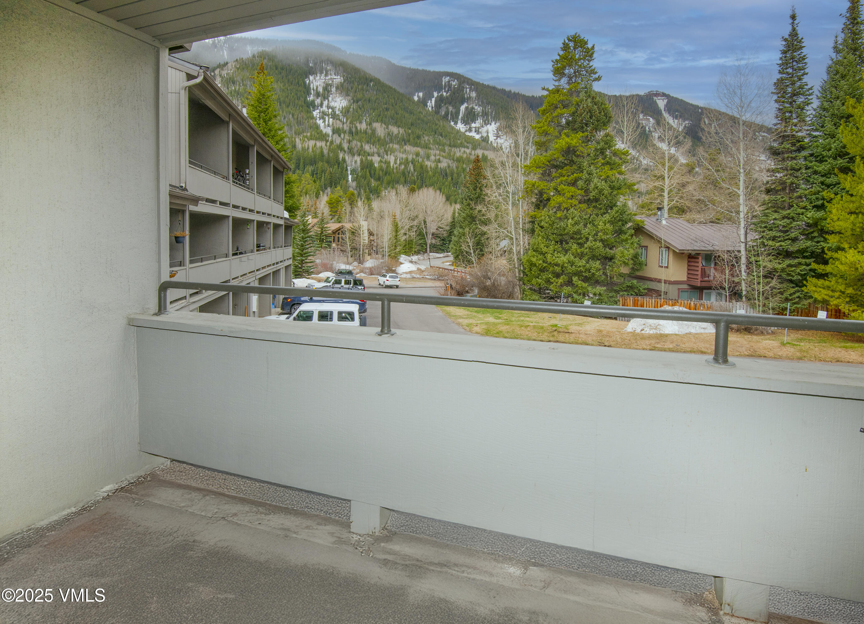 Vail, Colorado 81657, United States, 2 Bedrooms Bedrooms, ,2 BathroomsBathrooms,Residential,Active,117501