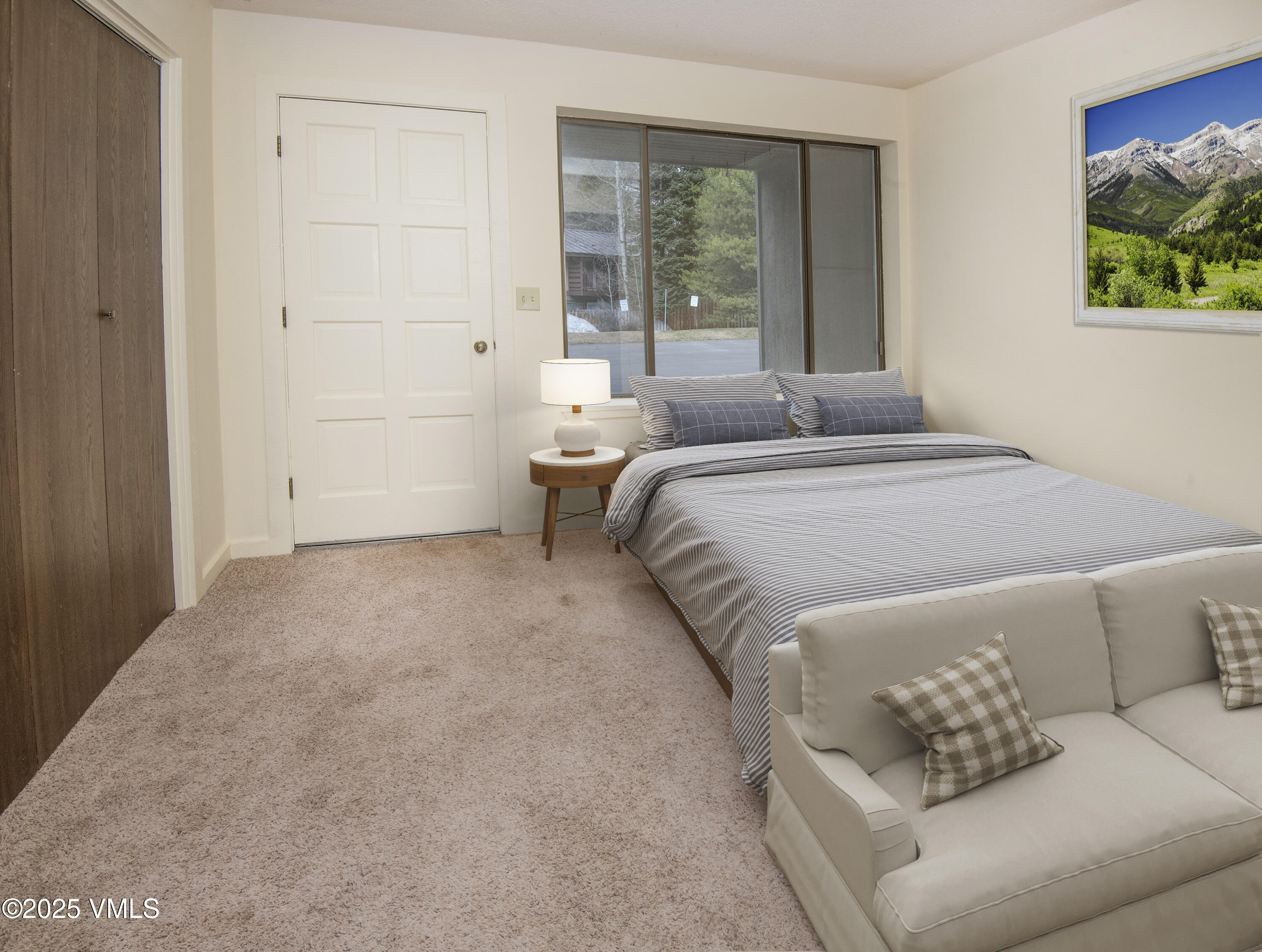 Vail, Colorado 81657, United States, 2 Bedrooms Bedrooms, ,2 BathroomsBathrooms,Residential,Active,117501