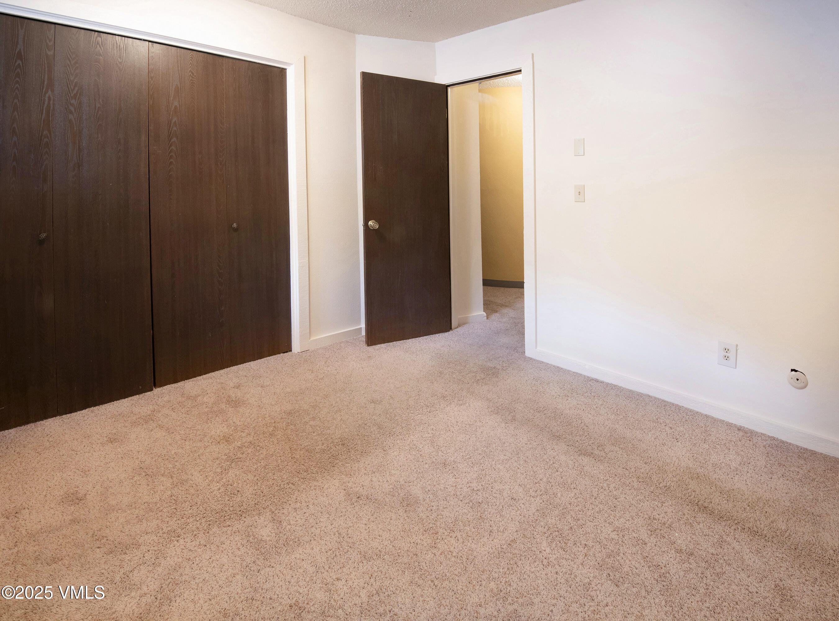 Vail, Colorado 81657, United States, 2 Bedrooms Bedrooms, ,2 BathroomsBathrooms,Residential,Active,117501