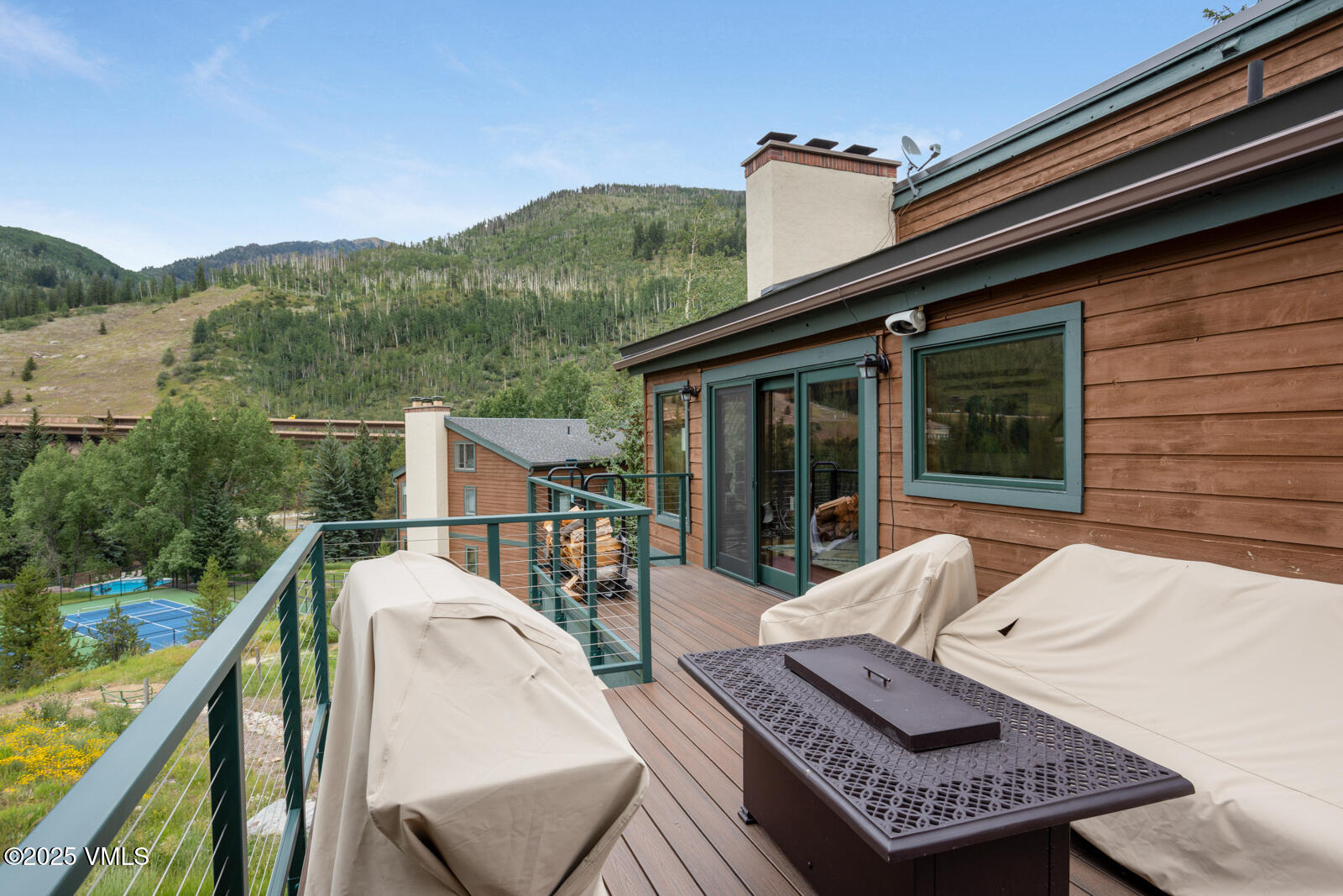 Vail, Colorado 81657, United States, 3 Bedrooms Bedrooms, ,3 BathroomsBathrooms,Residential,Active,178072