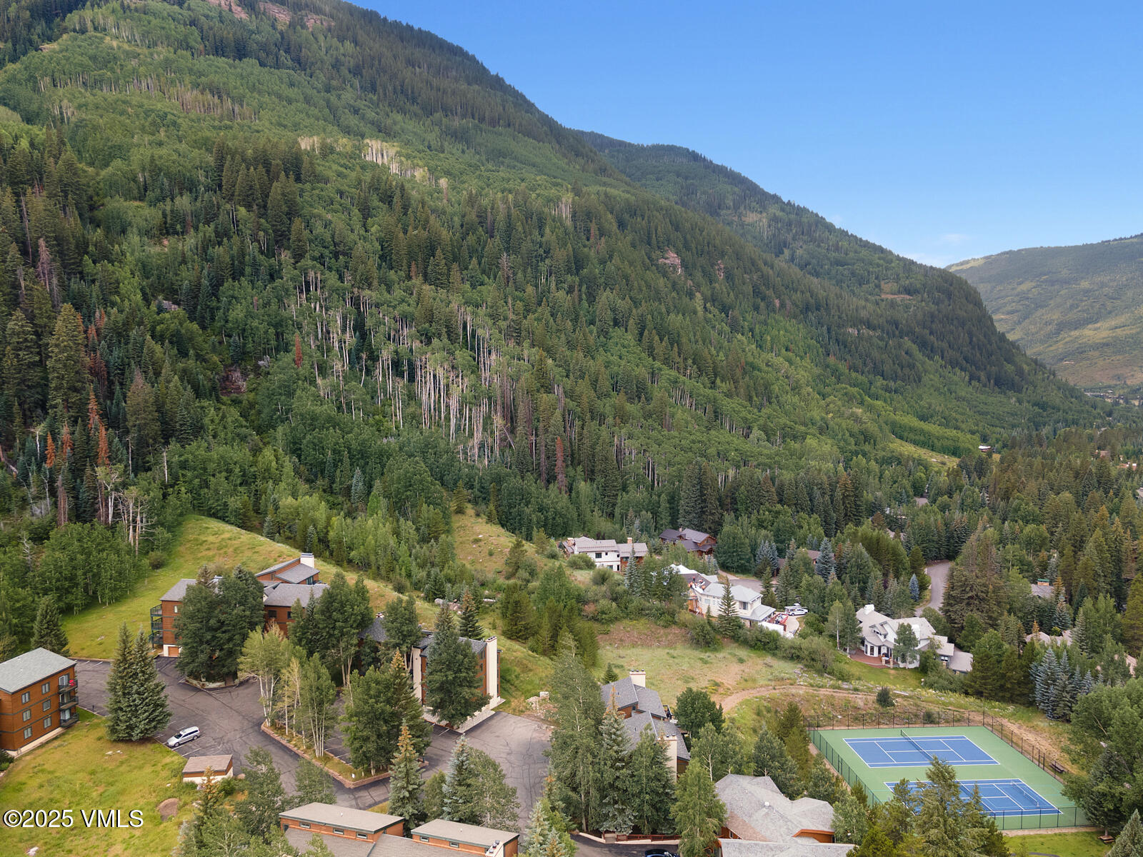 Vail, Colorado 81657, United States, 3 Bedrooms Bedrooms, ,3 BathroomsBathrooms,Residential,Active,178072