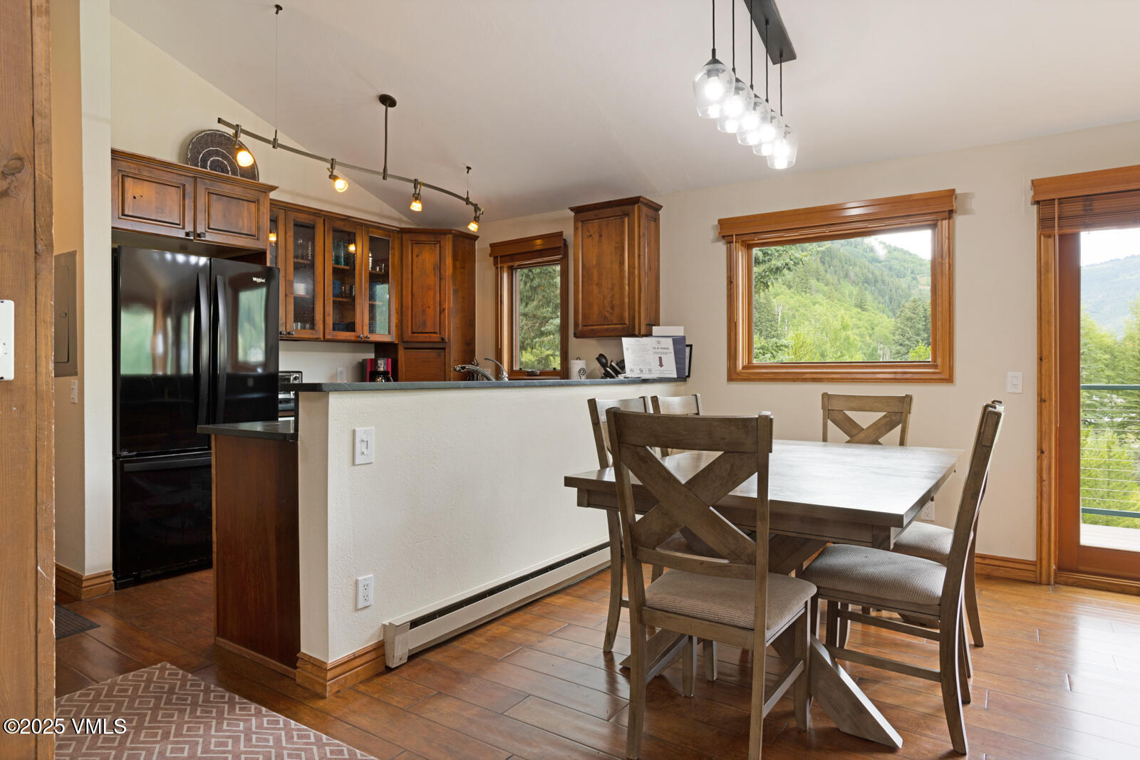 Vail, Colorado 81657, United States, 3 Bedrooms Bedrooms, ,3 BathroomsBathrooms,Residential,Active,178072