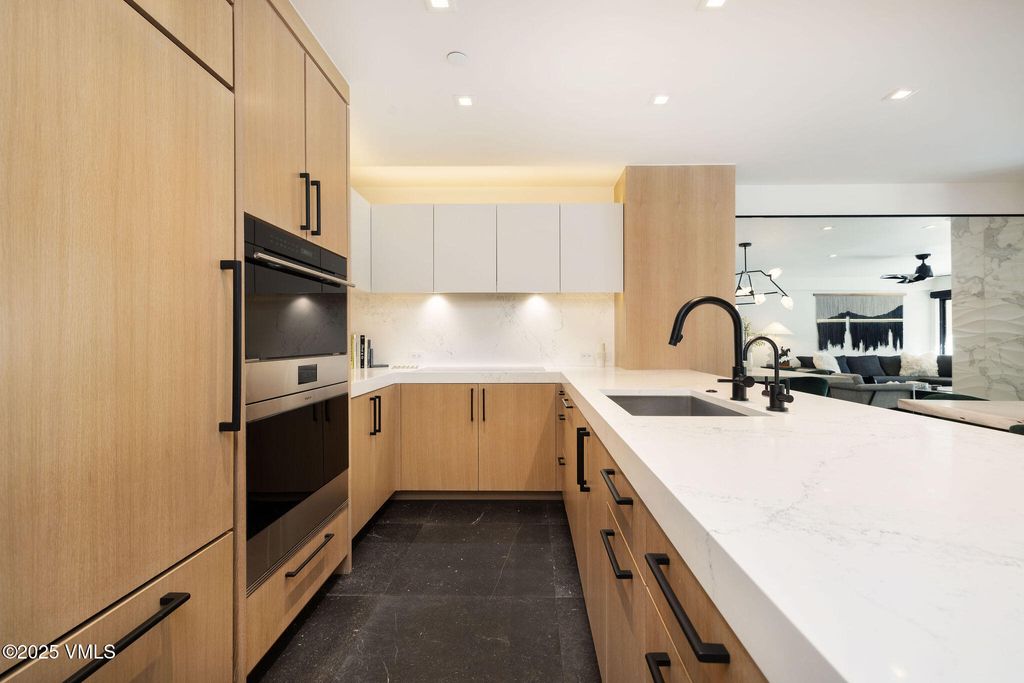 Photo of 684 W Lionshead Circle #304, Vail, CO 81657 (MLS # 1012016)