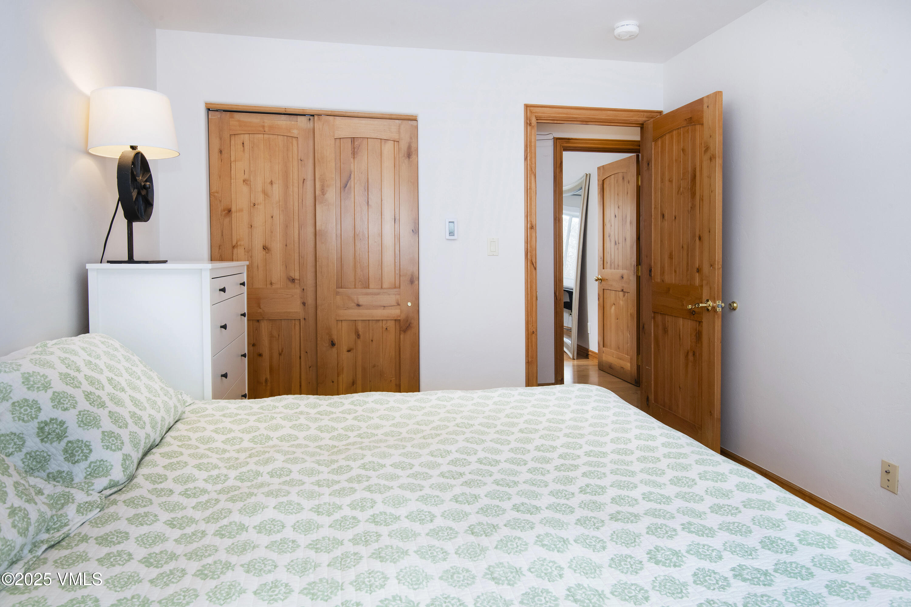 Vail, Colorado 81657, United States, 2 Bedrooms Bedrooms, ,2 BathroomsBathrooms,Residential,Pending,84109