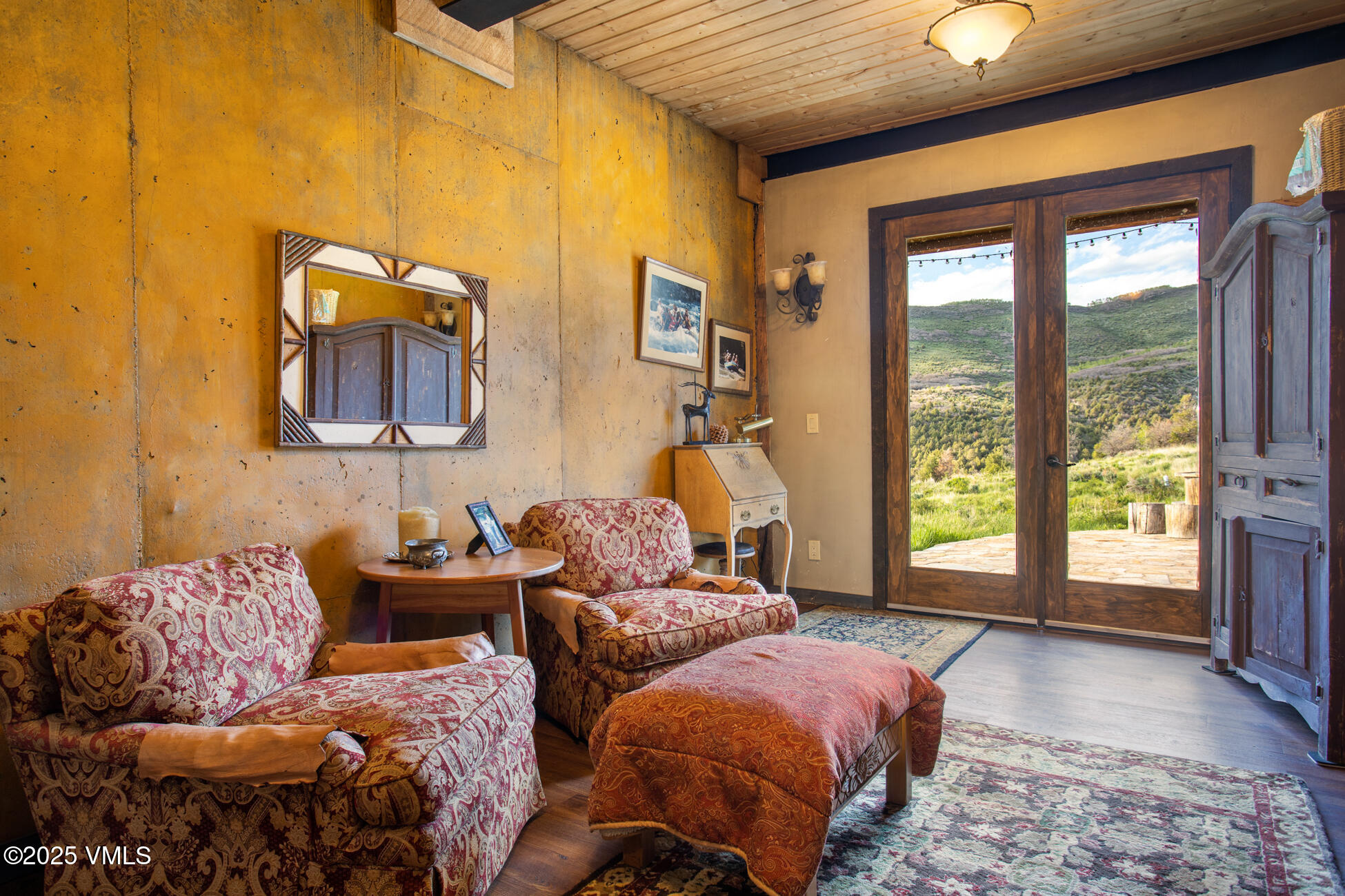 Eagle, Colorado 81631, United States, 2 Bedrooms Bedrooms, ,2 BathroomsBathrooms,Residential,Active,223337