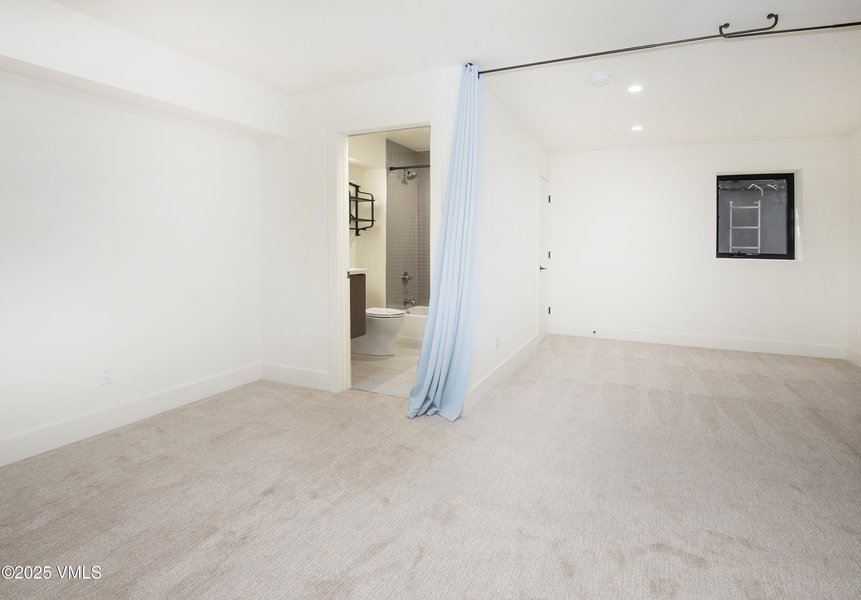 Minturn, Colorado 81645, United States, 4 Bedrooms Bedrooms, ,5 BathroomsBathrooms,Residential,Active,117707