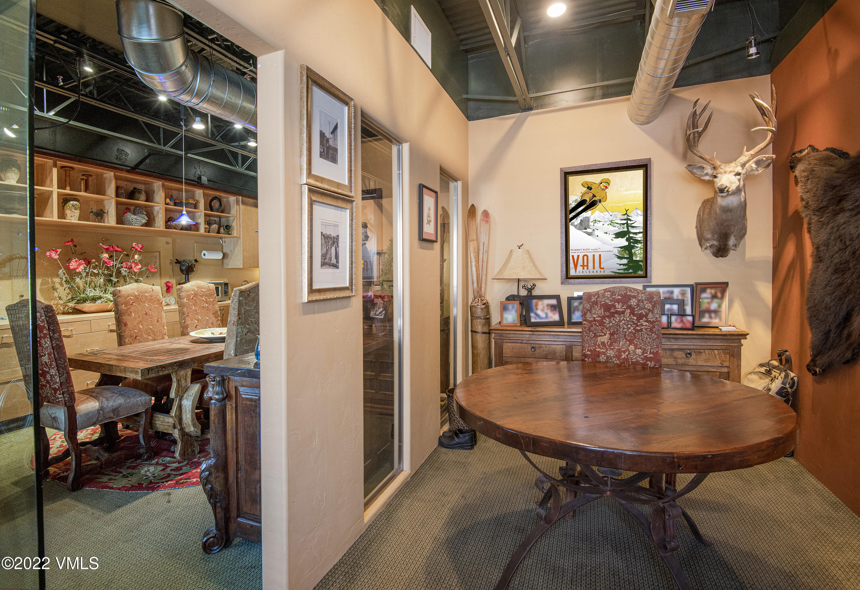 Edwards, Colorado 81632, United States, ,Commercial,Pending,74374