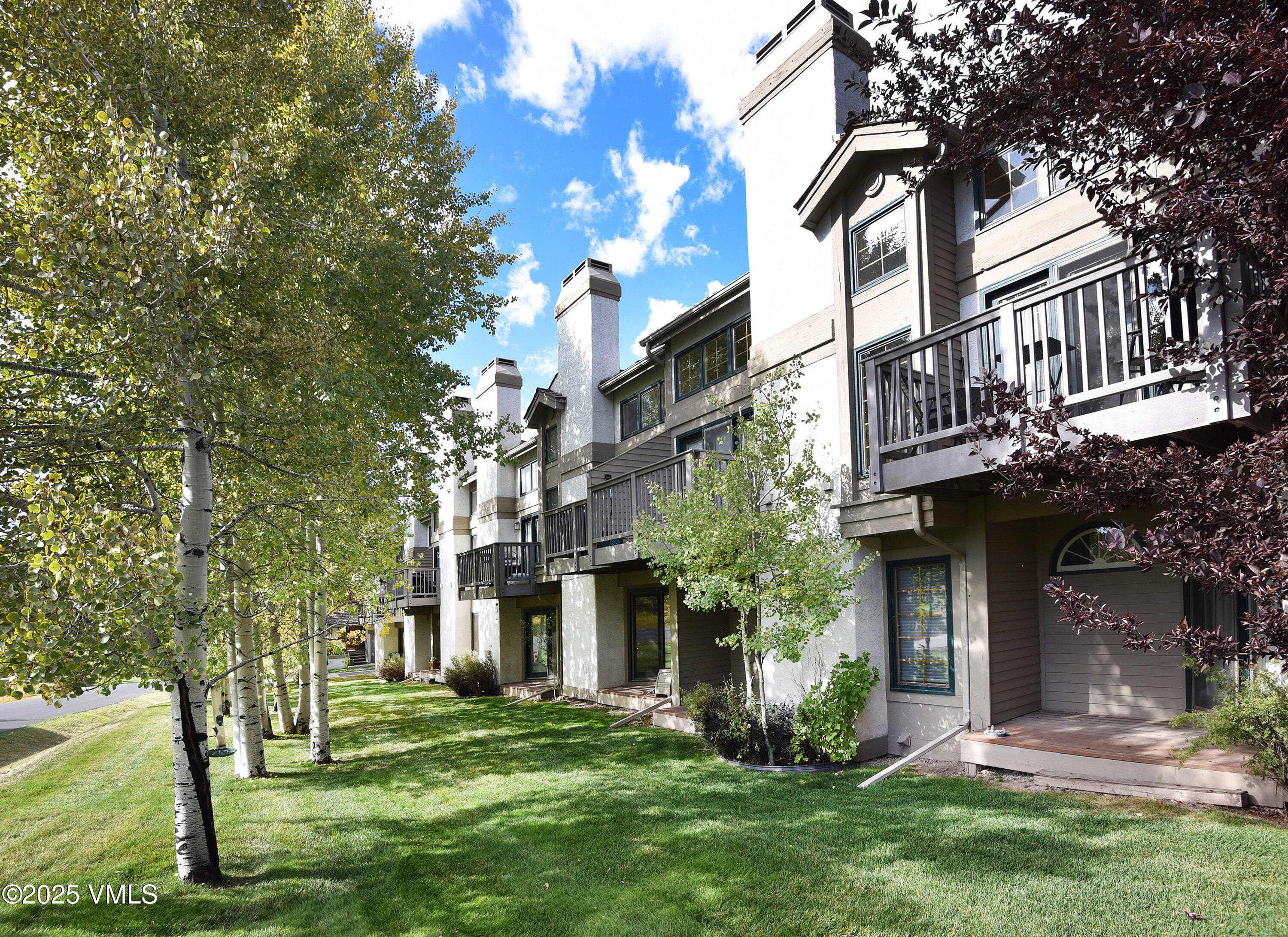 Edwards, Colorado 81632, United States, 2 Bedrooms Bedrooms, ,2 BathroomsBathrooms,Residential,Pending,154945