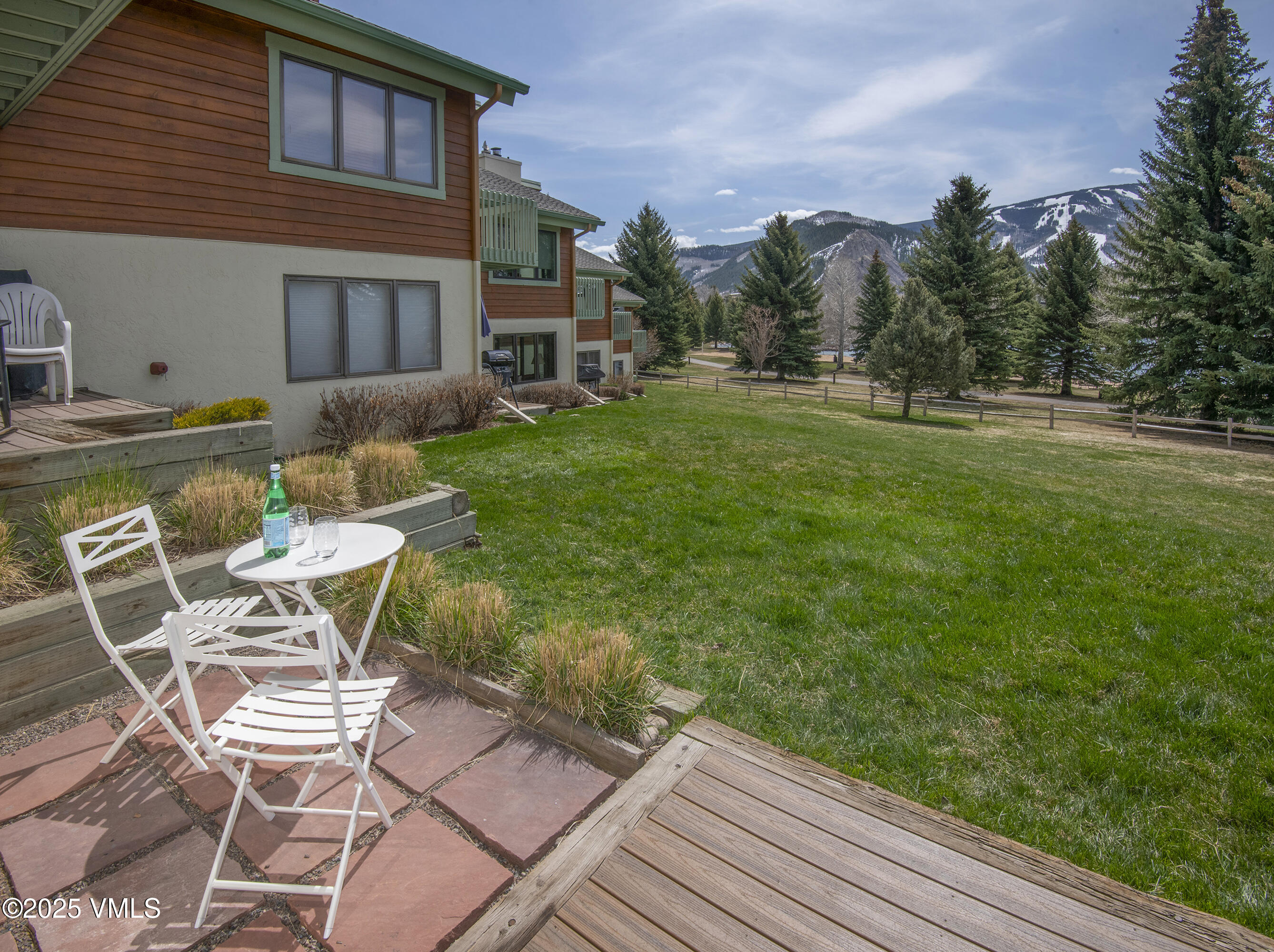 Avon, Colorado 81620, United States, 3 Bedrooms Bedrooms, ,2 BathroomsBathrooms,Residential,Pending,106199