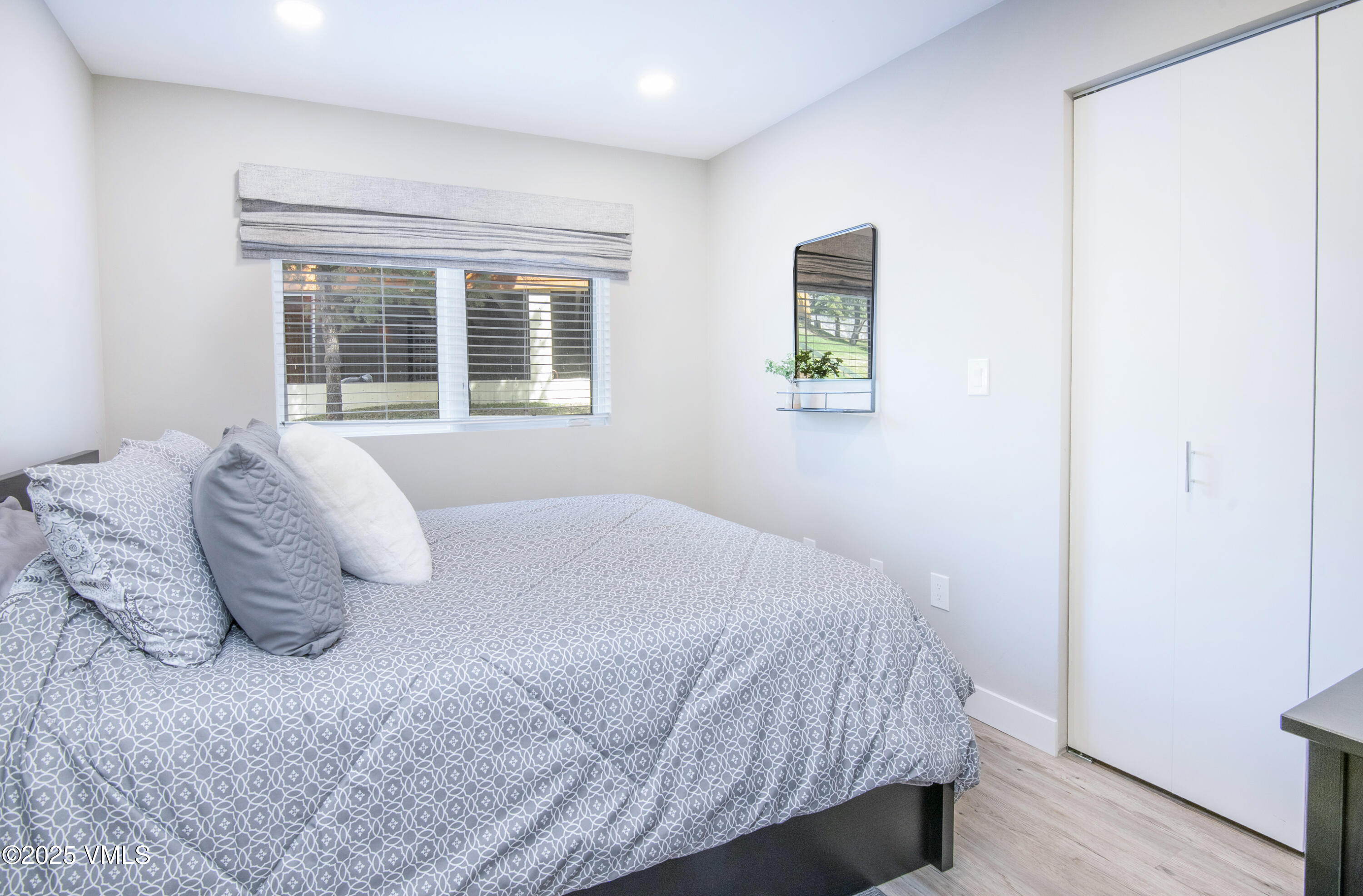 Avon, Colorado 81620, United States, 3 Bedrooms Bedrooms, ,2 BathroomsBathrooms,Residential,Pending,106199