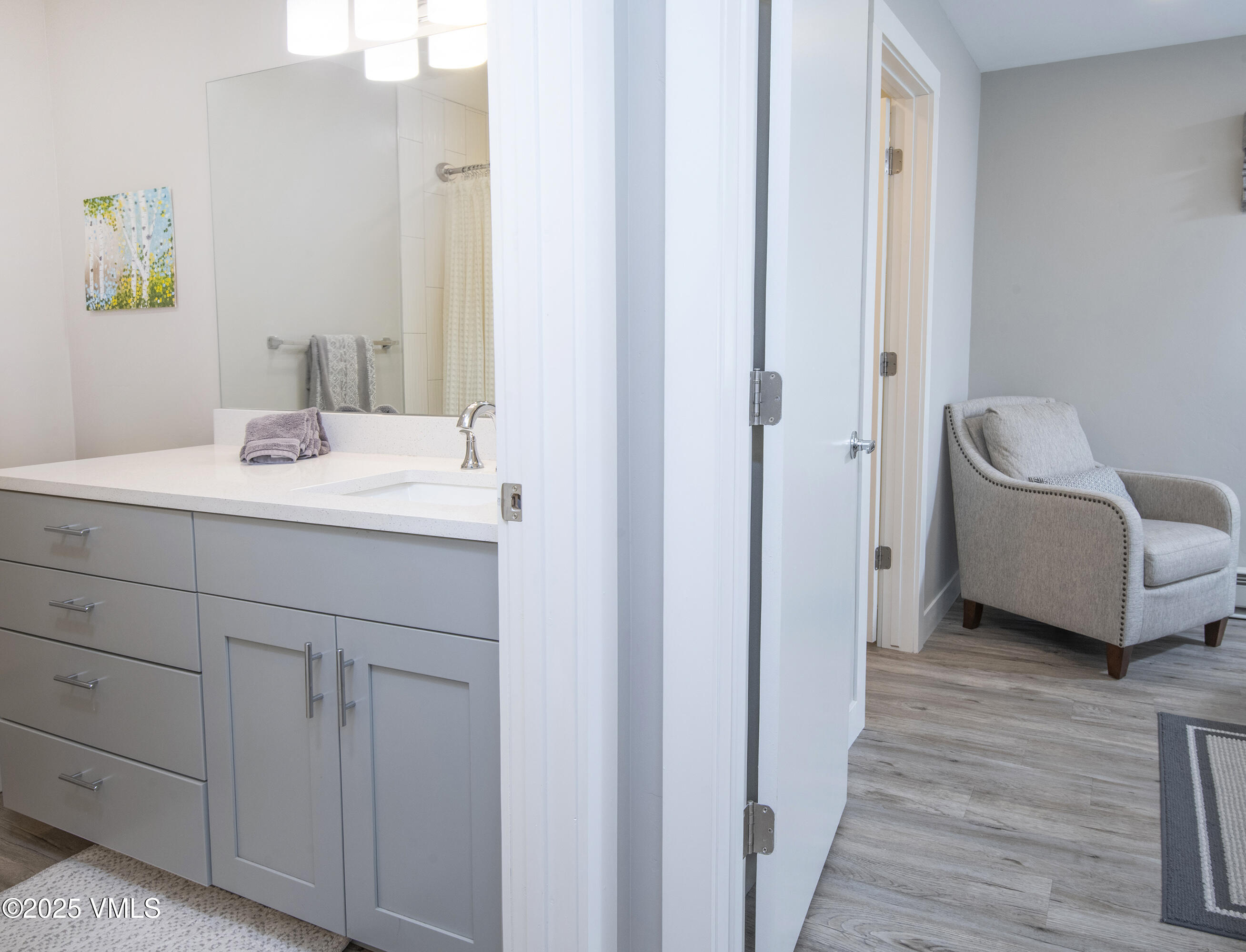 Avon, Colorado 81620, United States, 3 Bedrooms Bedrooms, ,2 BathroomsBathrooms,Residential,Pending,106199