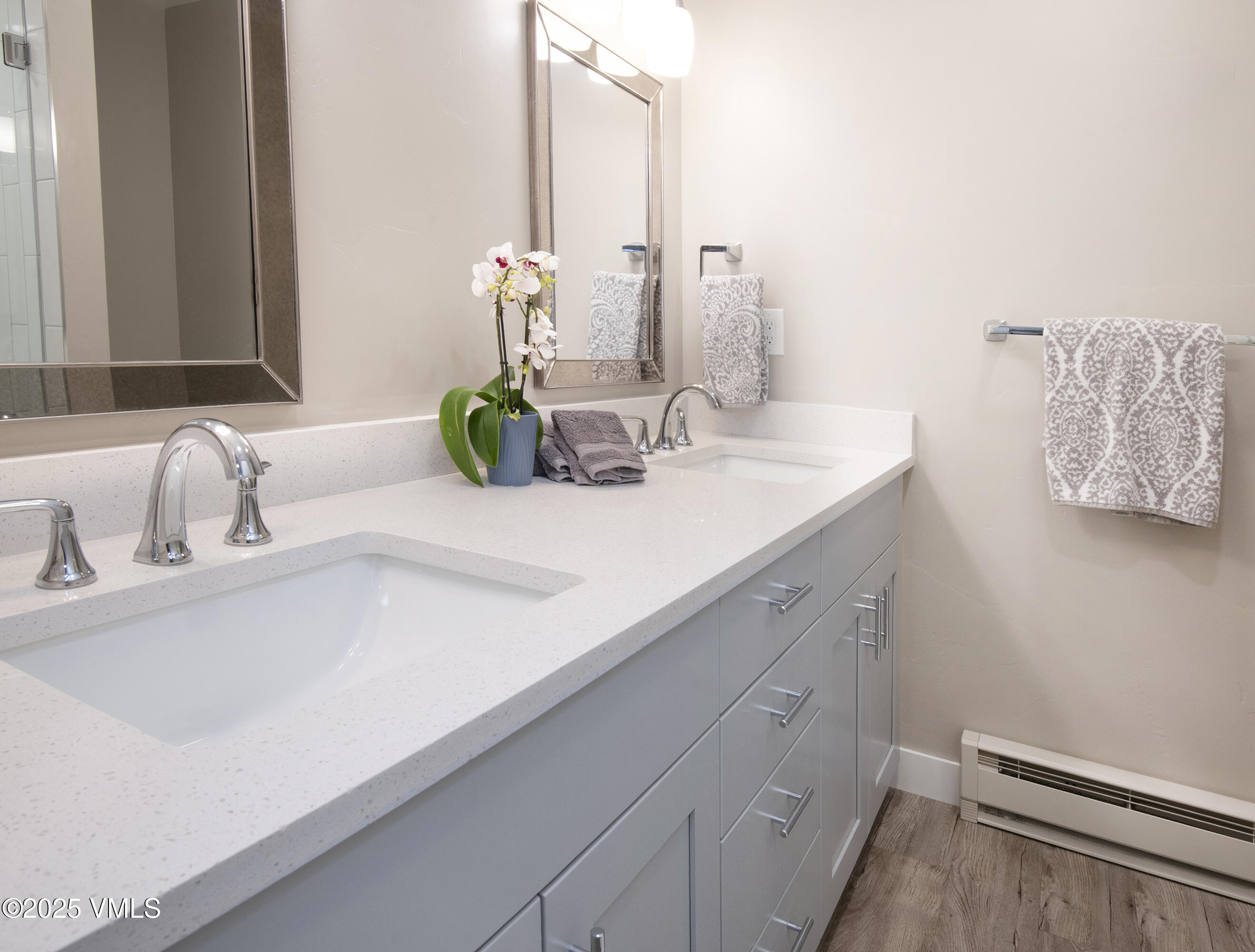 Avon, Colorado 81620, United States, 3 Bedrooms Bedrooms, ,2 BathroomsBathrooms,Residential,Pending,106199