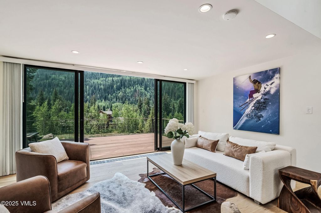 Photo of 4545 Bighorn Road, Vail, CO 81657 (MLS # 1012359)