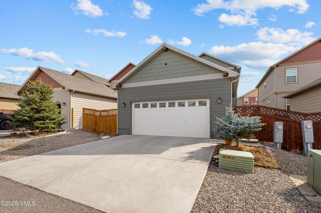 Photo of 93 Wolf Creek Drive, Gypsum, CO 81637 (MLS # 1013728)