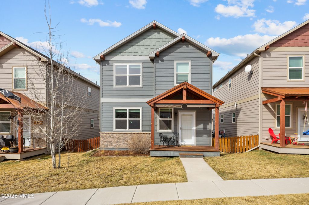 Photo of 93 Wolf Creek Drive, Gypsum, CO 81637 (MLS # 1013728)