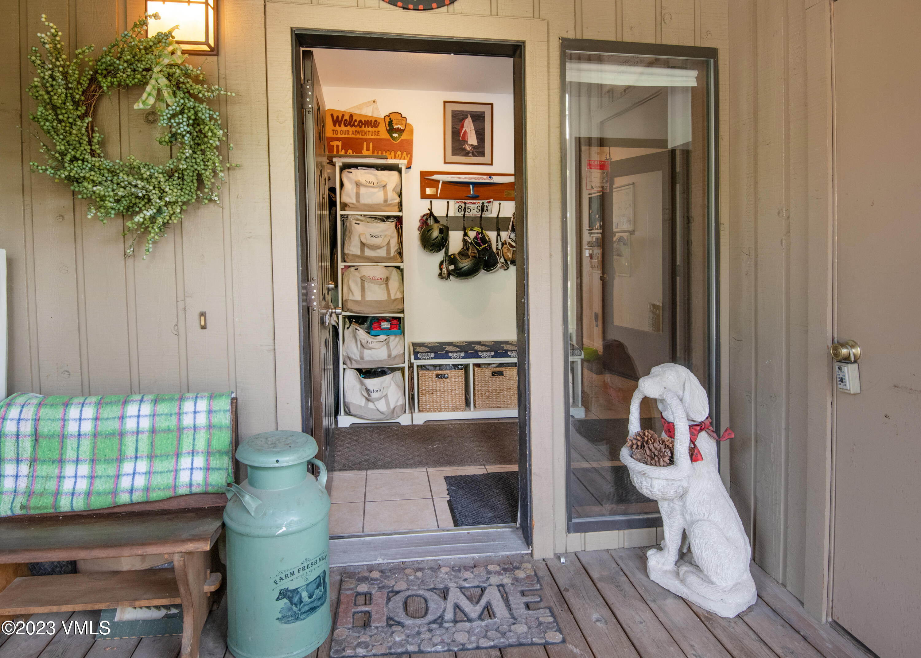 Eagle-Vail, Colorado 81620, United States, 2 Bedrooms Bedrooms, ,2 BathroomsBathrooms,Residential,Pending,70859