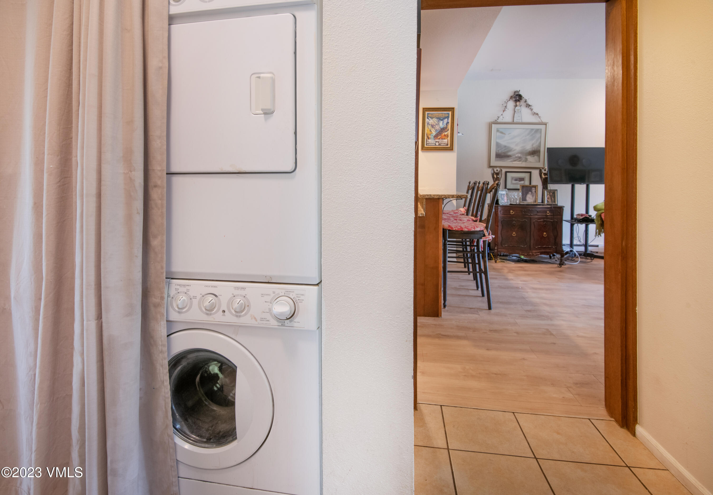 Eagle-Vail, Colorado 81620, United States, 2 Bedrooms Bedrooms, ,2 BathroomsBathrooms,Residential,Pending,70859