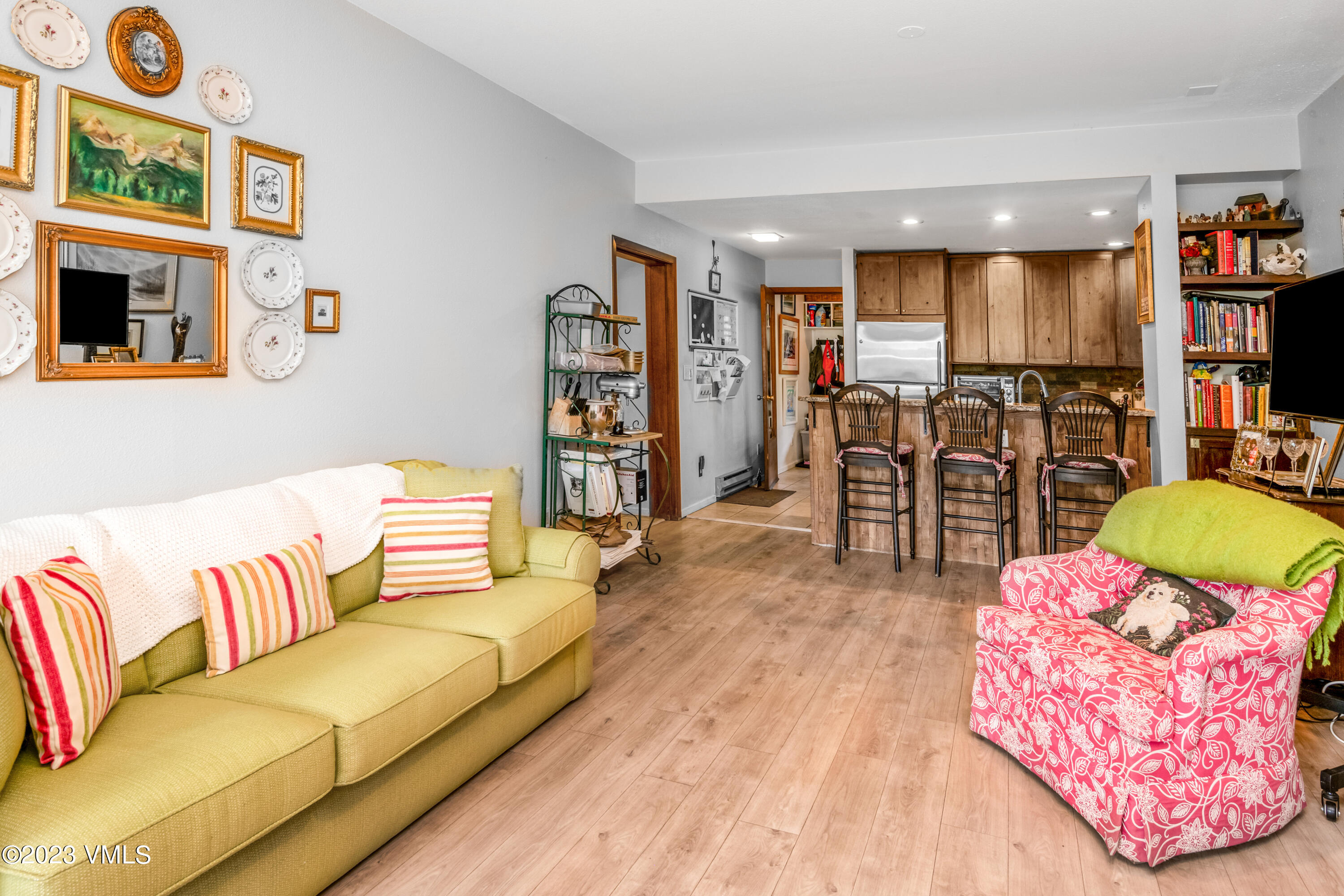 Eagle-Vail, Colorado 81620, United States, 2 Bedrooms Bedrooms, ,2 BathroomsBathrooms,Residential,Pending,70859