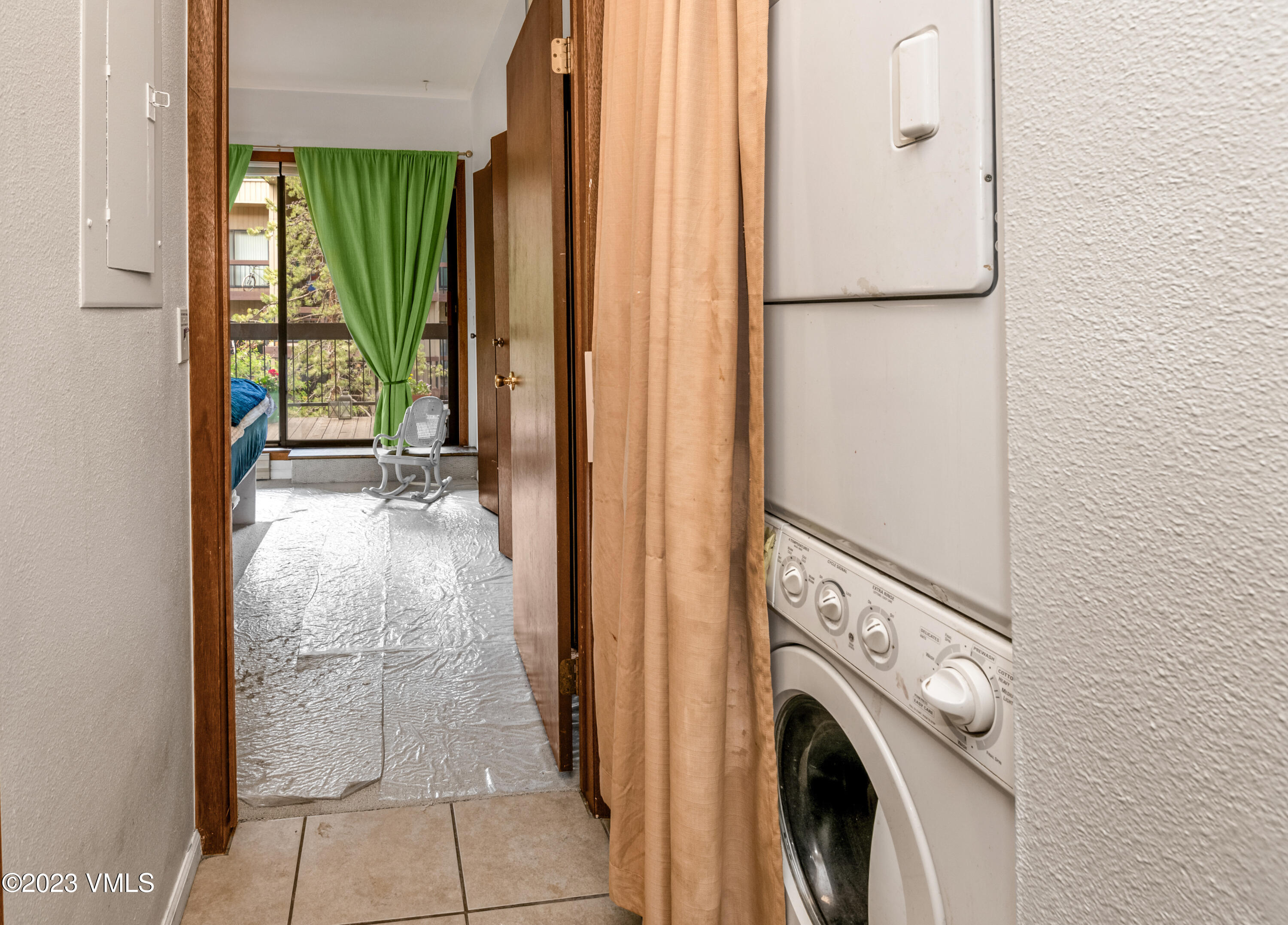 Eagle-Vail, Colorado 81620, United States, 2 Bedrooms Bedrooms, ,2 BathroomsBathrooms,Residential,Pending,70859