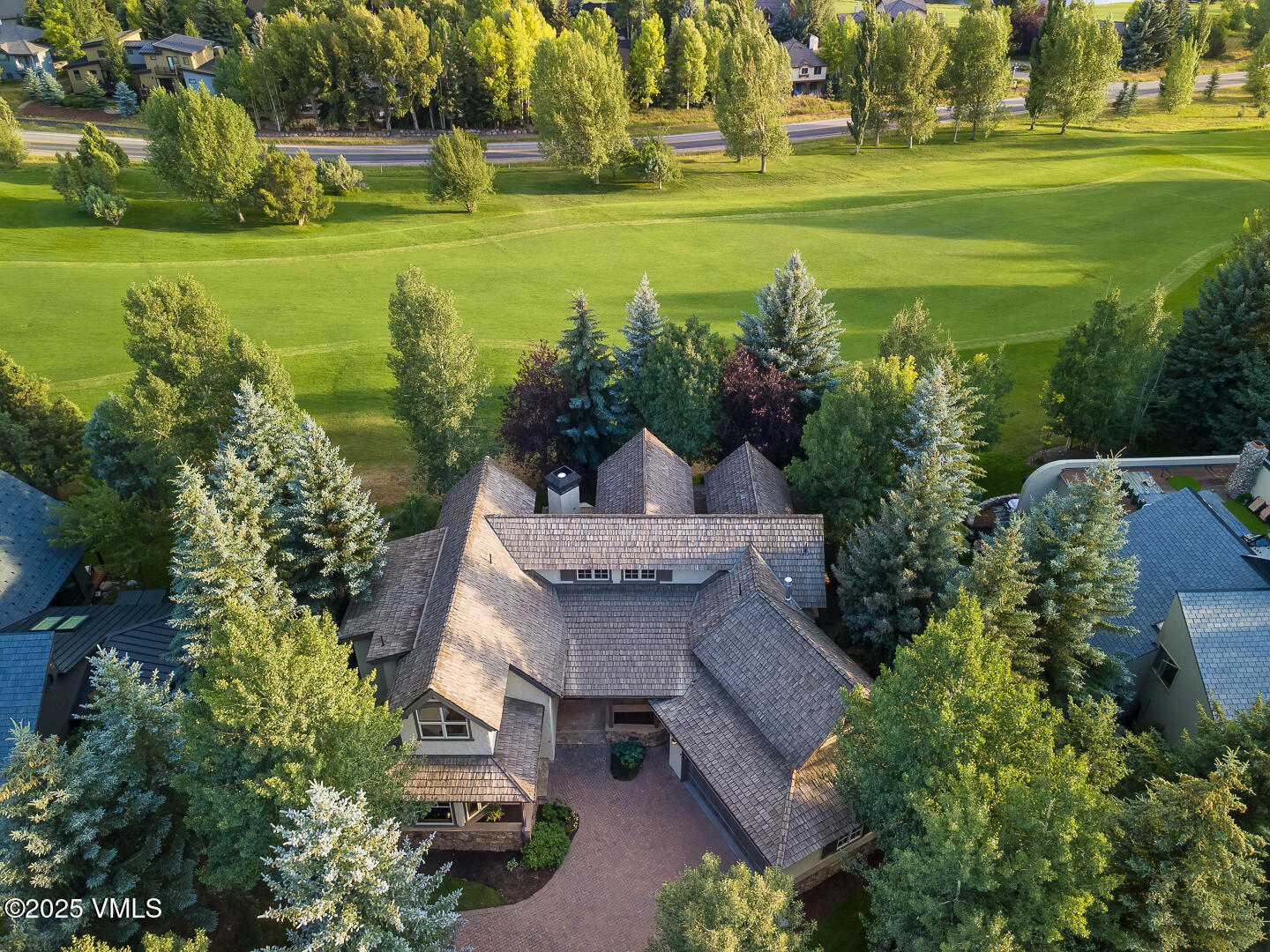 Edwards, Colorado 81632, United States, 5 Bedrooms Bedrooms, ,5 BathroomsBathrooms,Residential,Active,181704