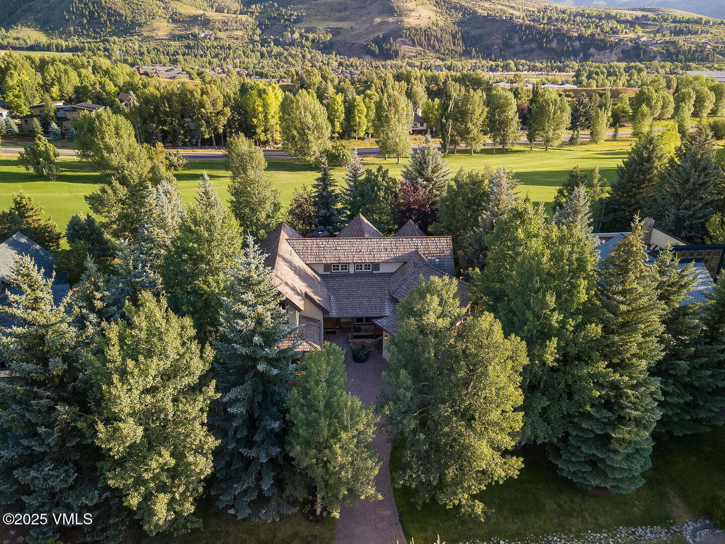 Edwards, Colorado 81632, United States, 5 Bedrooms Bedrooms, ,5 BathroomsBathrooms,Residential,Active,181704