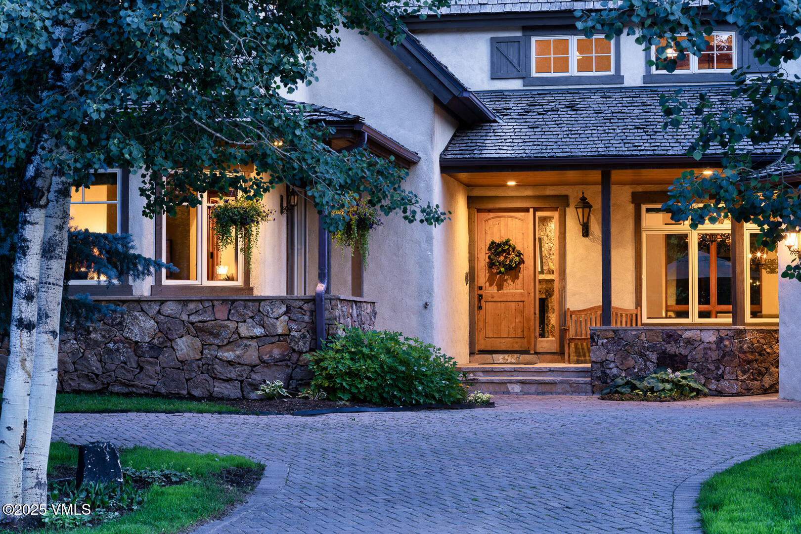 Edwards, Colorado 81632, United States, 5 Bedrooms Bedrooms, ,5 BathroomsBathrooms,Residential,Active,181704