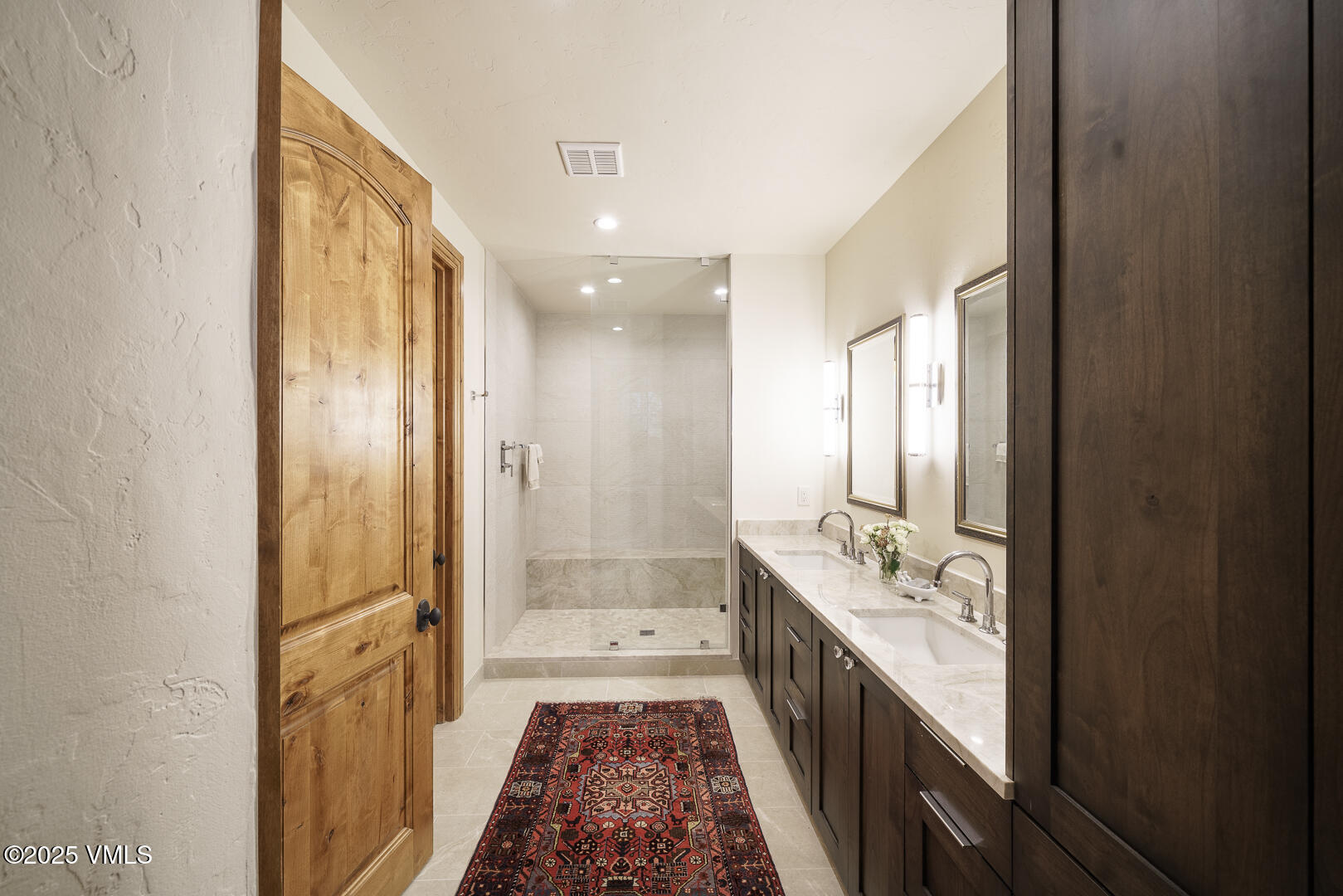 Edwards, Colorado 81632, United States, 5 Bedrooms Bedrooms, ,5 BathroomsBathrooms,Residential,Active,181704