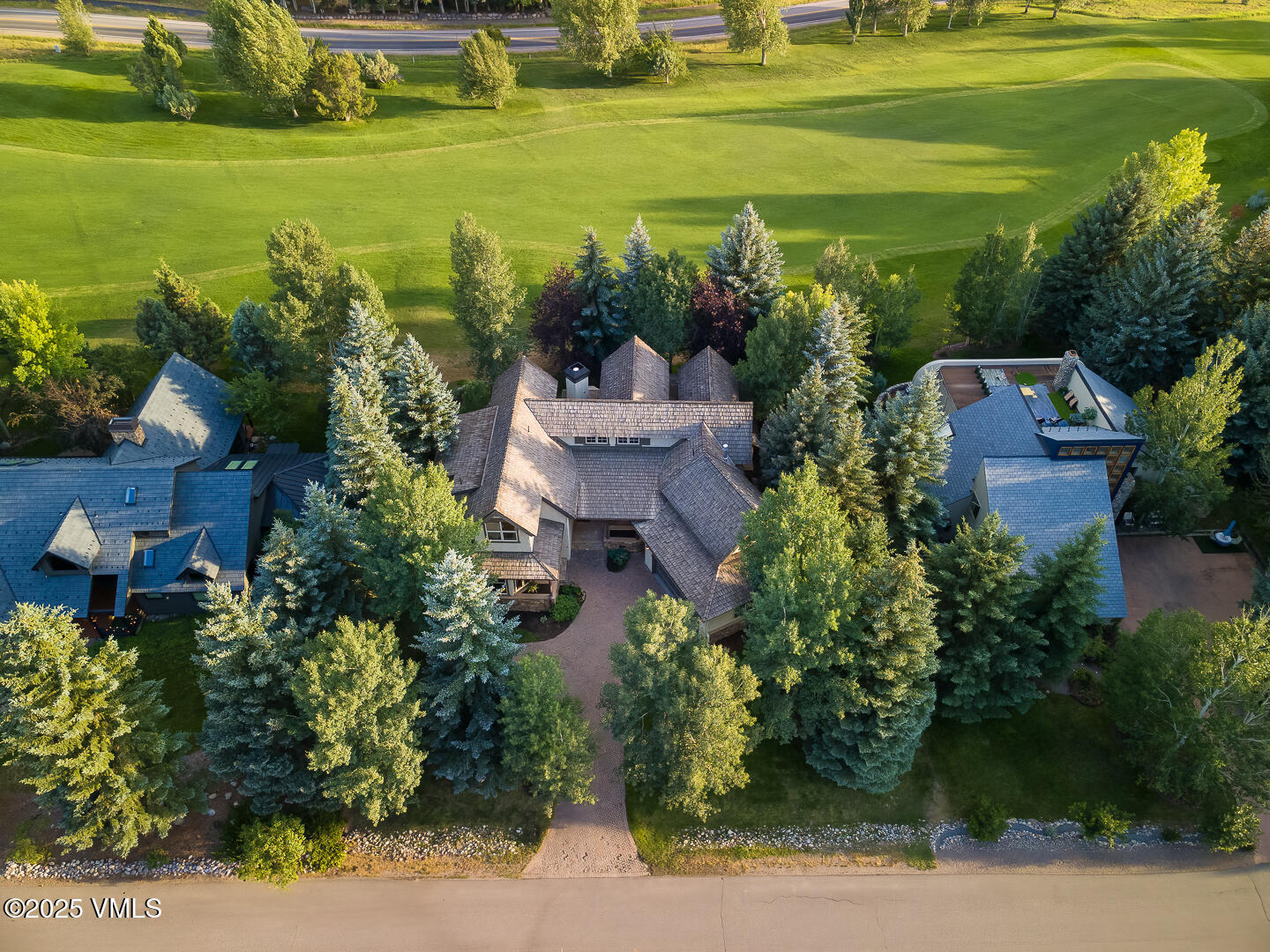 Edwards, Colorado 81632, United States, 5 Bedrooms Bedrooms, ,5 BathroomsBathrooms,Residential,Active,181704