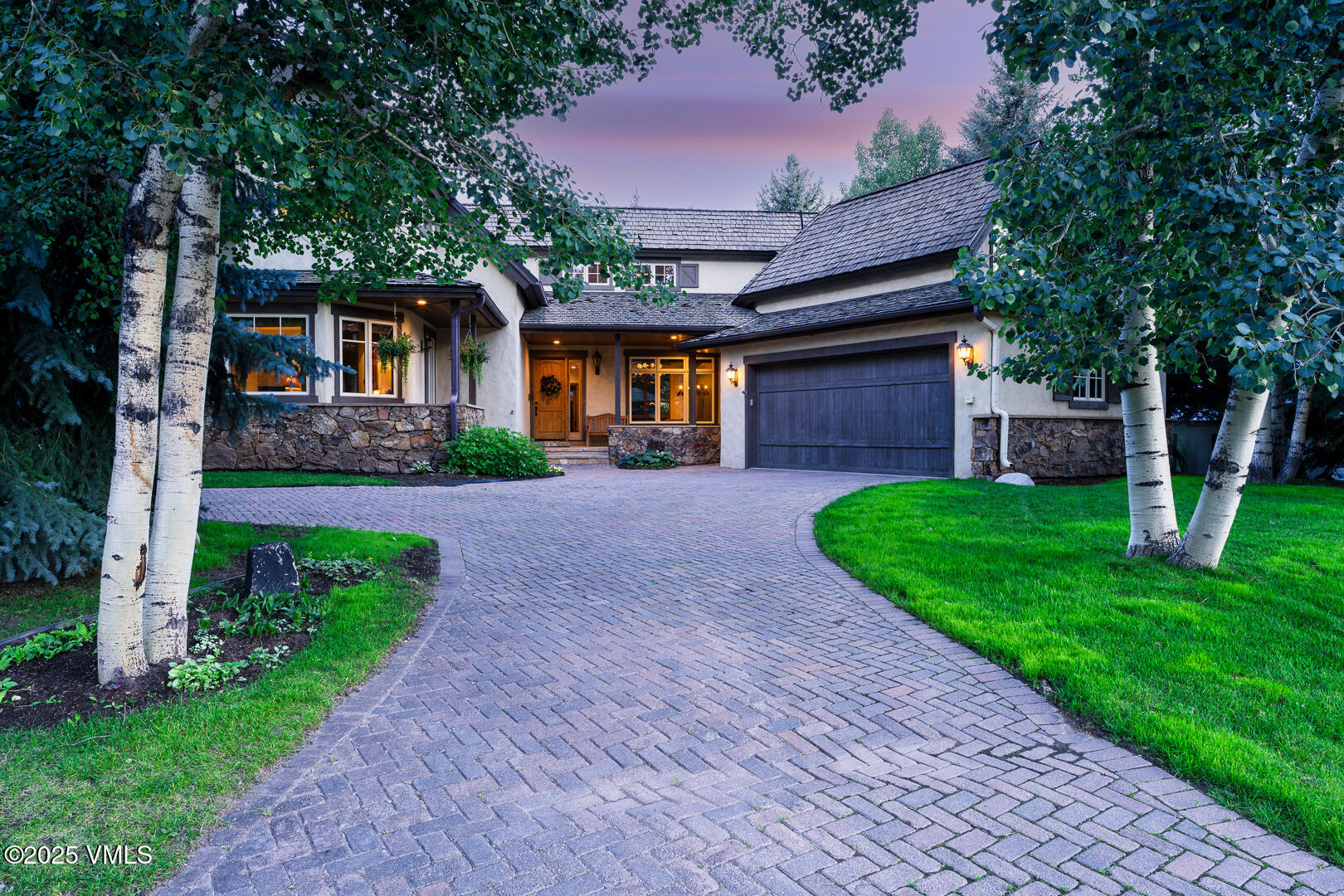 Edwards, Colorado 81632, United States, 5 Bedrooms Bedrooms, ,5 BathroomsBathrooms,Residential,Active,181704