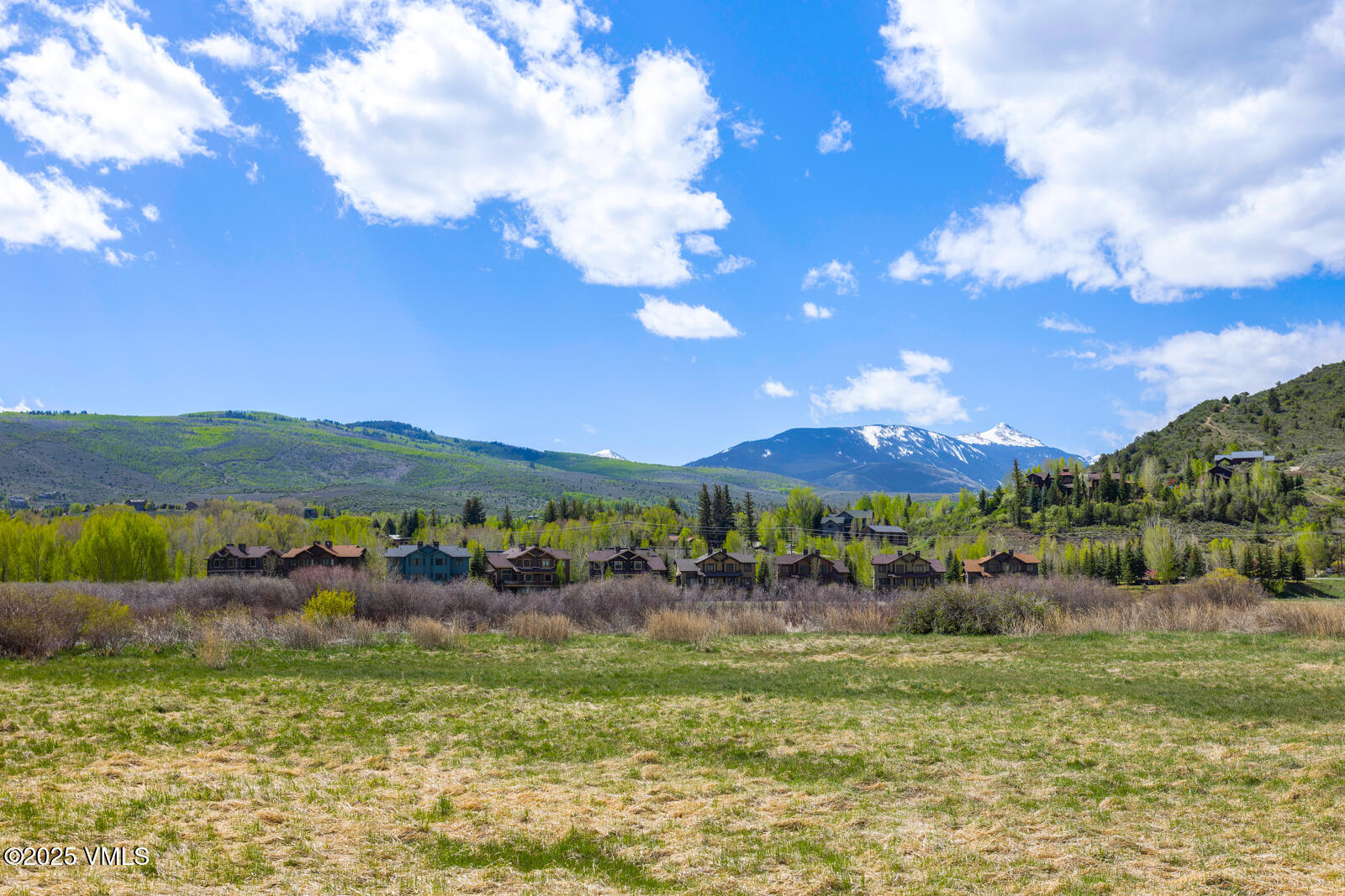 Edwards, Colorado 81632, United States, 2 Bedrooms Bedrooms, ,2 BathroomsBathrooms,Residential,Active,132118