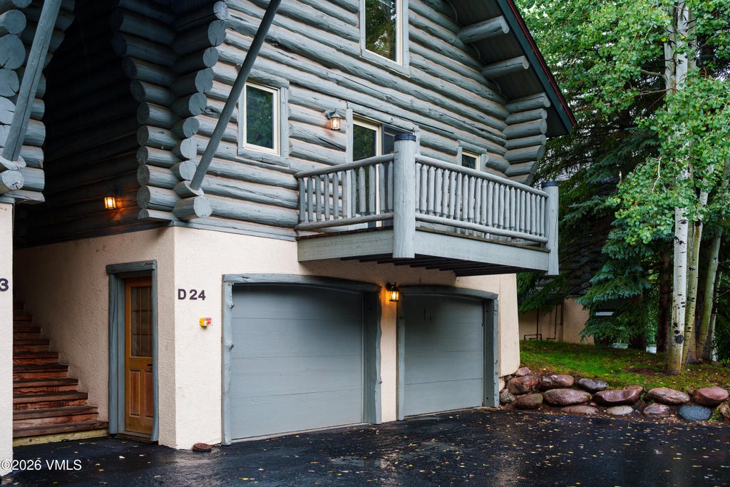 Photo of 2897 Timber Creek Drive #UNIT D24, Vail, CO 81657 (MLS # 1015191)