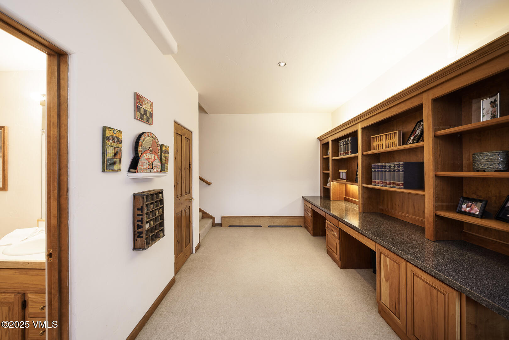 Edwards, Colorado 81632, United States, 5 Bedrooms Bedrooms, ,5 BathroomsBathrooms,Residential,Active,199596