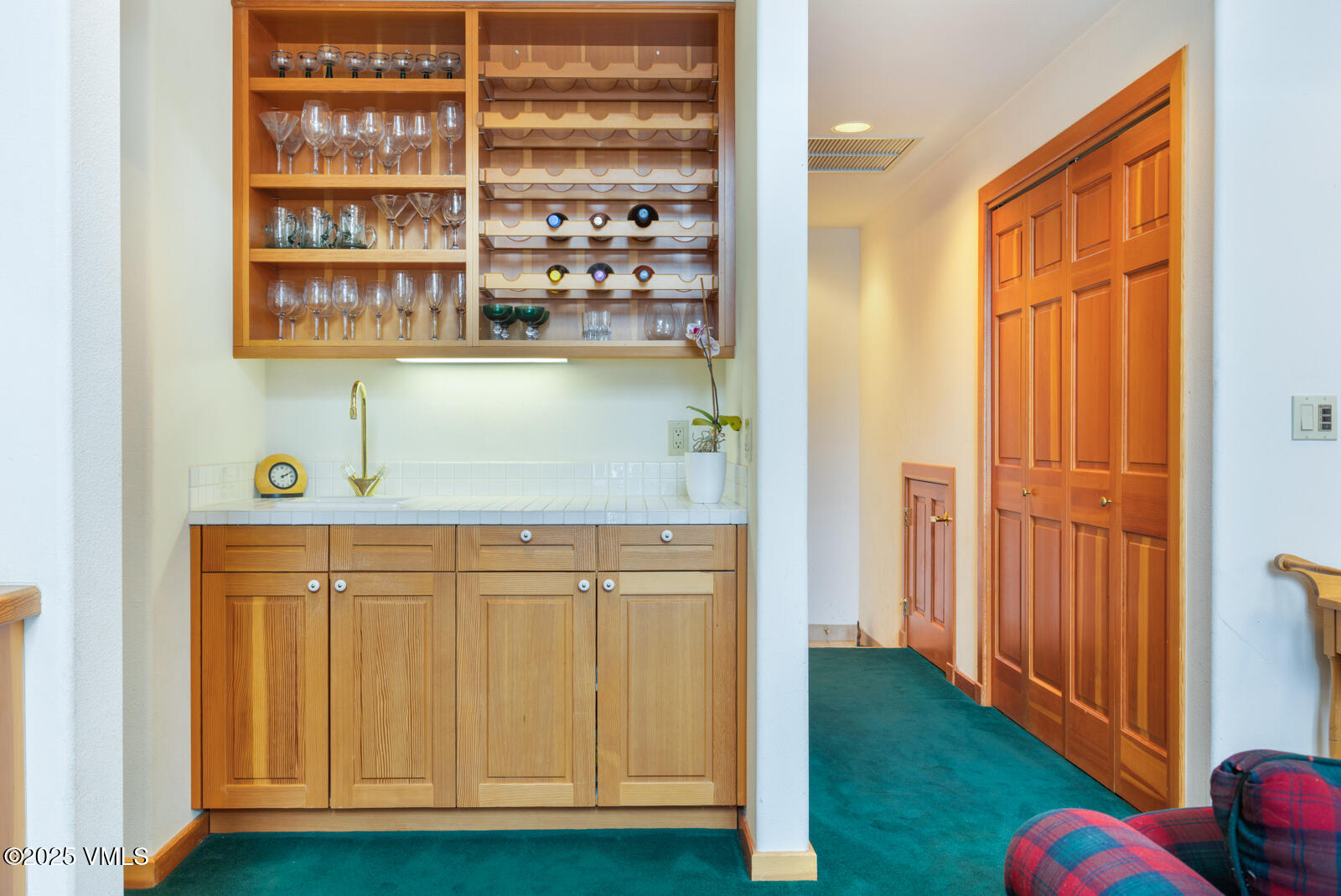 Beaver Creek, Colorado 81620, United States, 4 Bedrooms Bedrooms, ,4 BathroomsBathrooms,Residential,Pending,22467