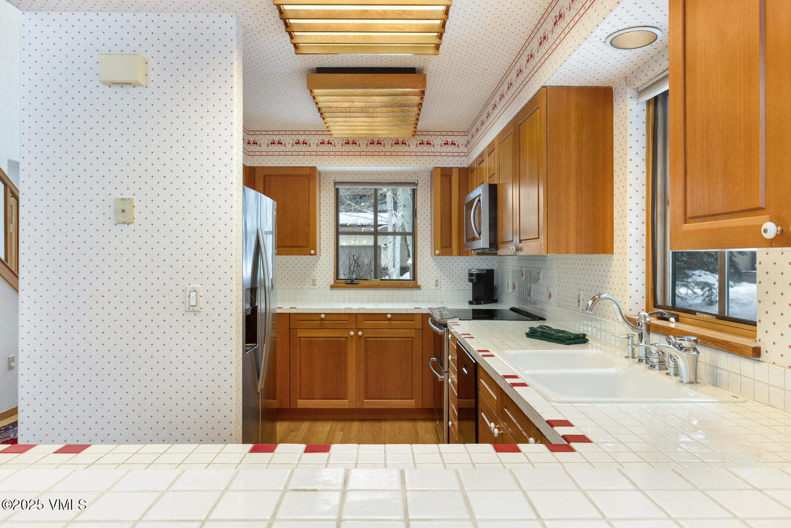 Beaver Creek, Colorado 81620, United States, 4 Bedrooms Bedrooms, ,4 BathroomsBathrooms,Residential,Pending,22467