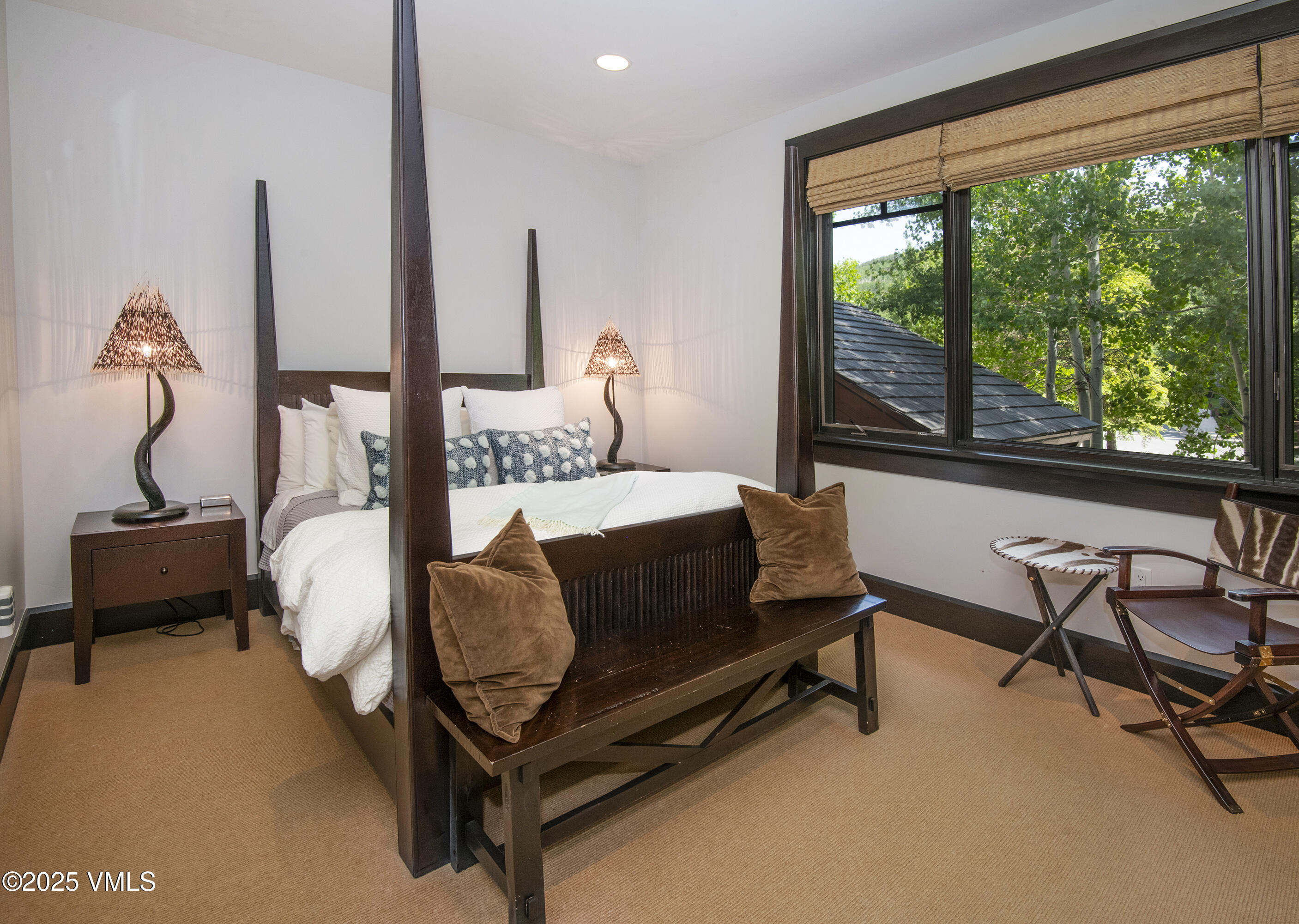 Avon, Colorado 81620, United States, 3 Bedrooms Bedrooms, ,4 BathroomsBathrooms,Residential,Active,159048