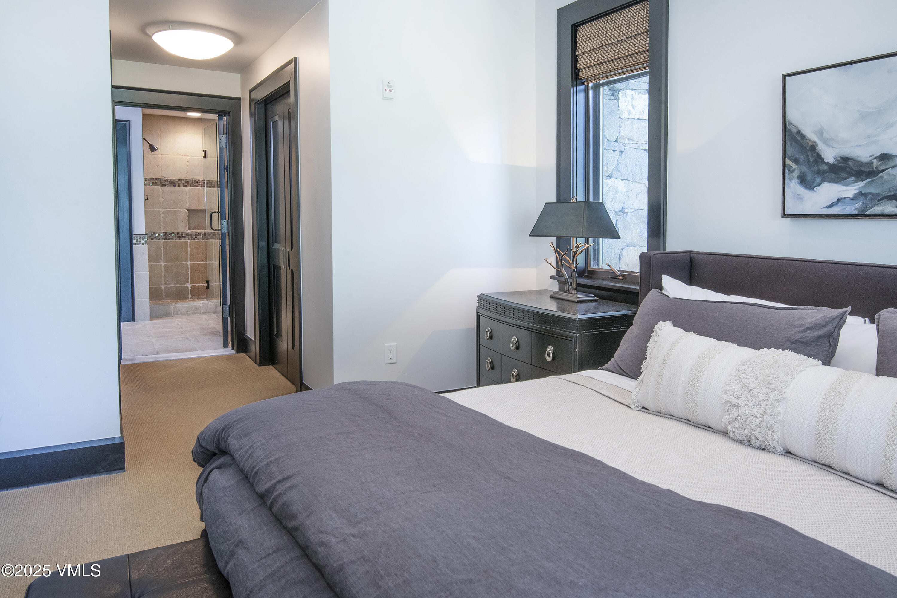 Avon, Colorado 81620, United States, 3 Bedrooms Bedrooms, ,4 BathroomsBathrooms,Residential,Active,159048