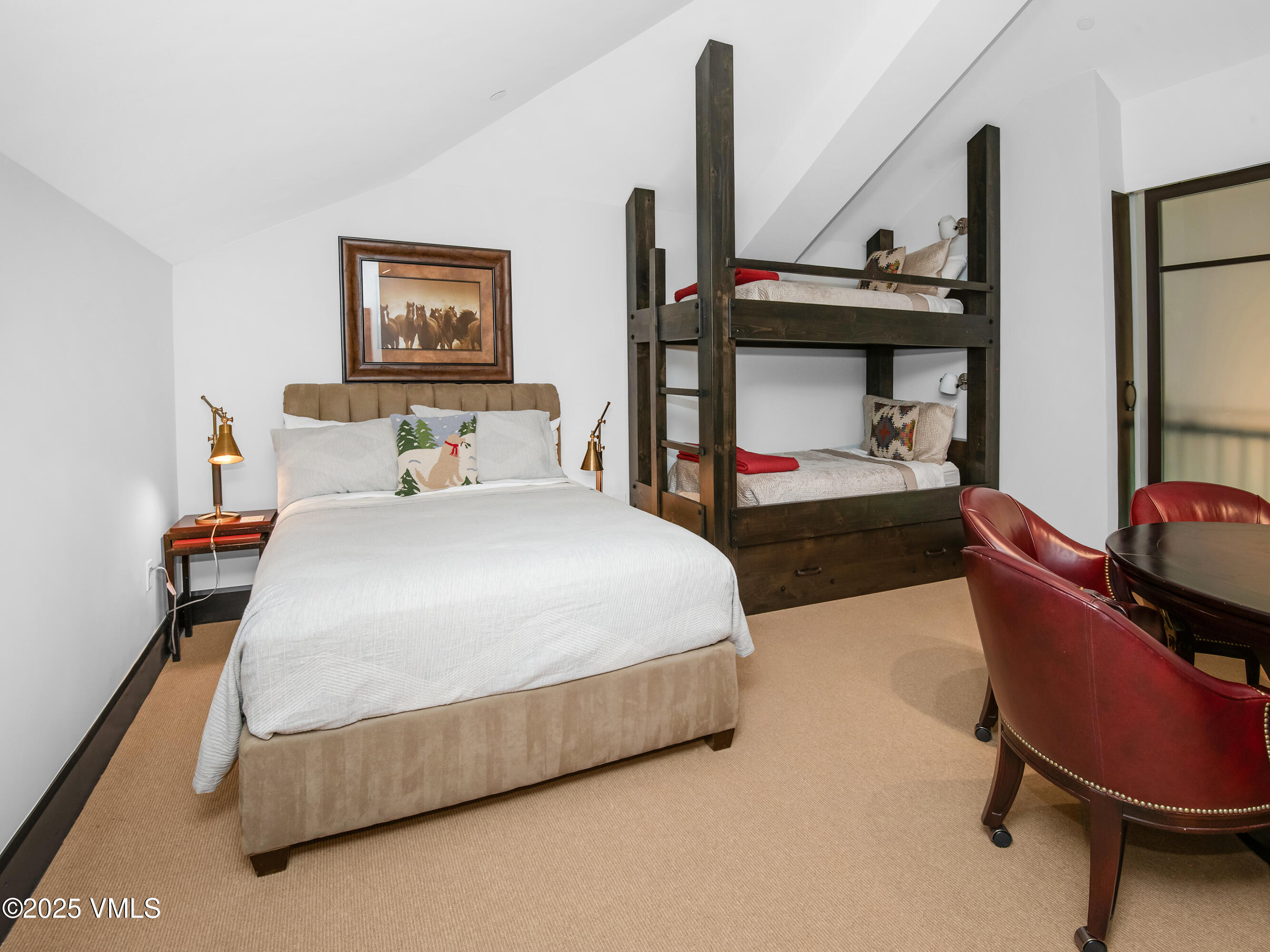 Avon, Colorado 81620, United States, 3 Bedrooms Bedrooms, ,4 BathroomsBathrooms,Residential,Active,159048