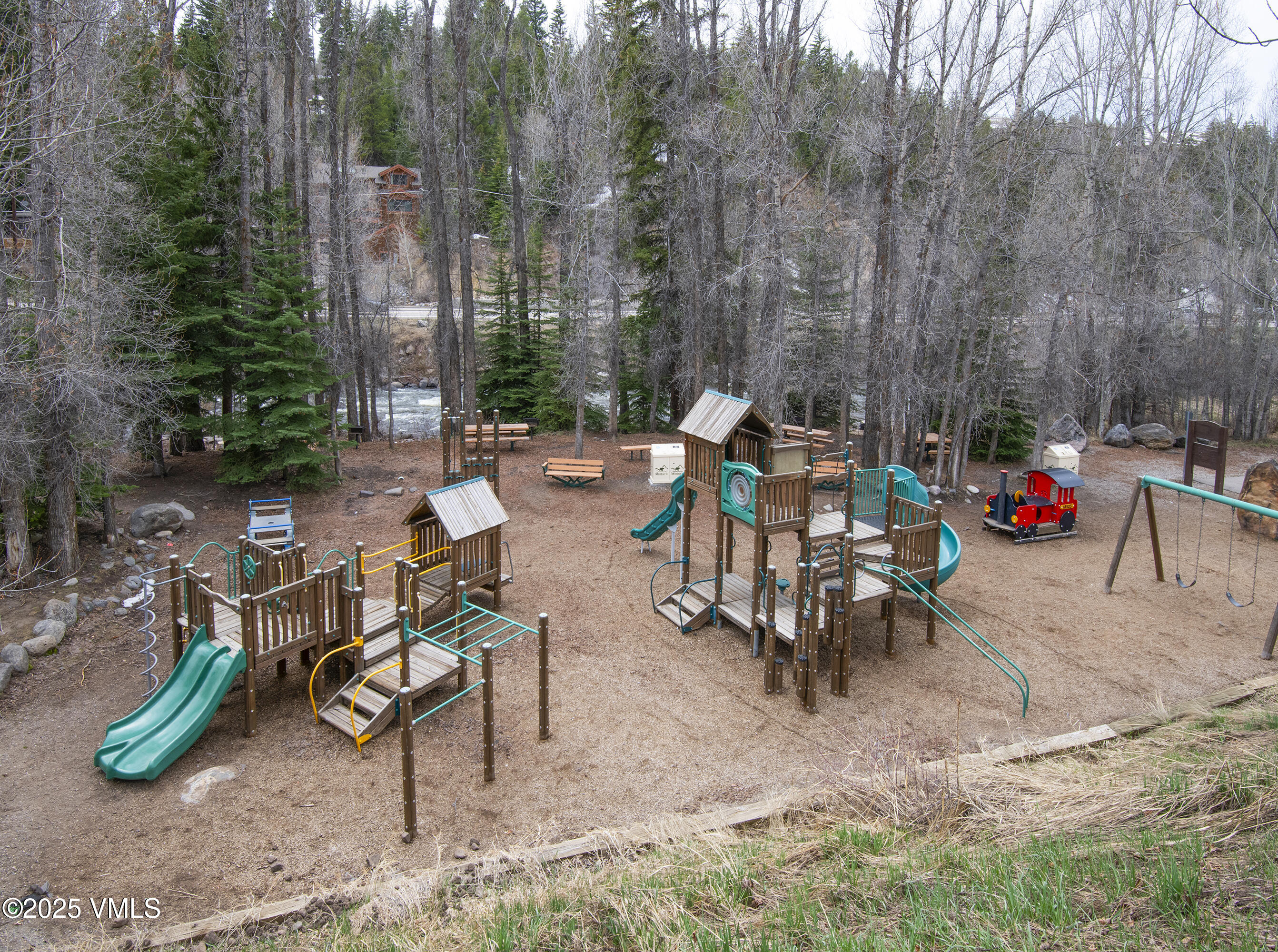 Minturn, Colorado 81645, United States, 4 Bedrooms Bedrooms, ,5 BathroomsBathrooms,Residential,Active,227848