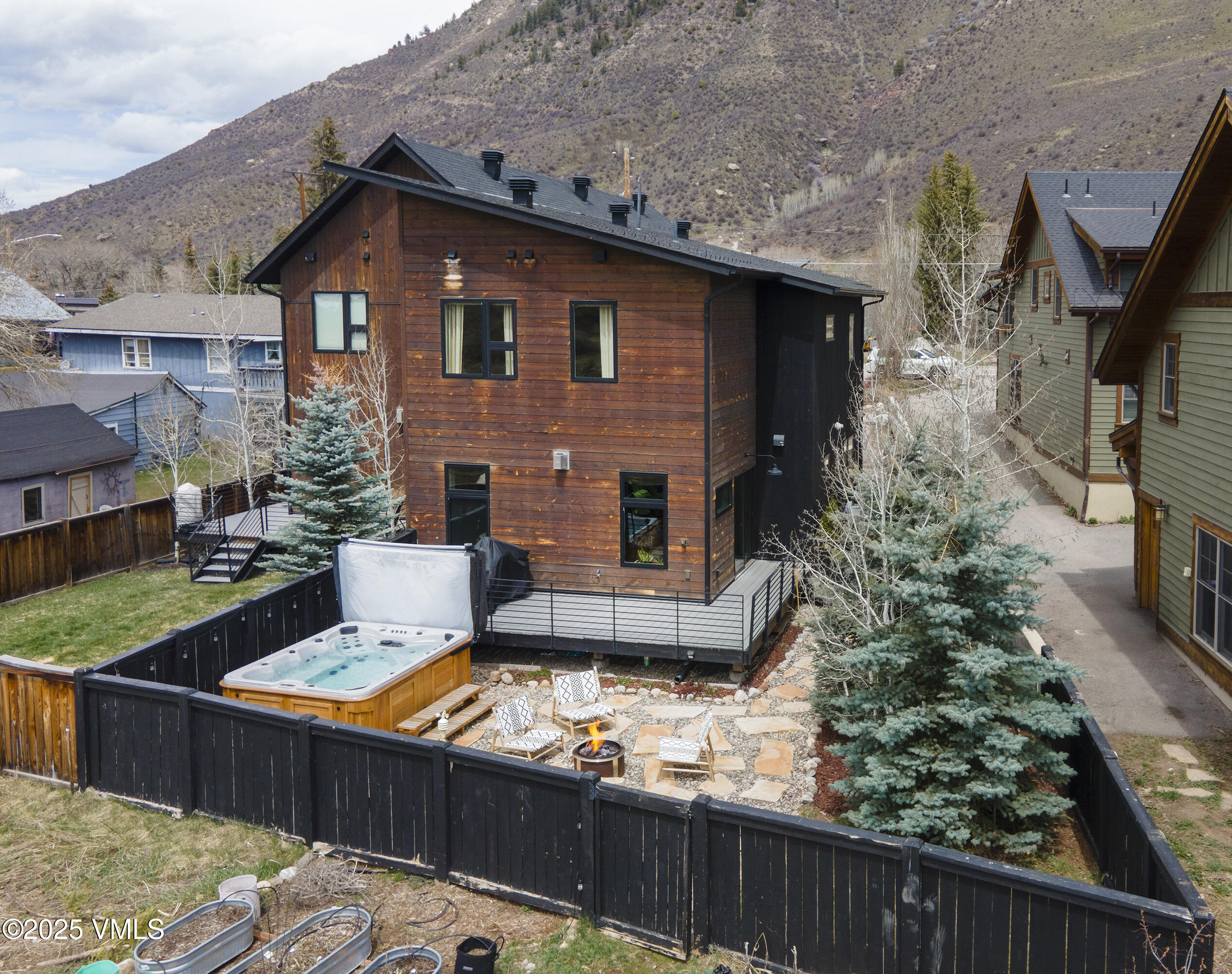 Minturn, Colorado 81645, United States, 4 Bedrooms Bedrooms, ,5 BathroomsBathrooms,Residential,Active,227848