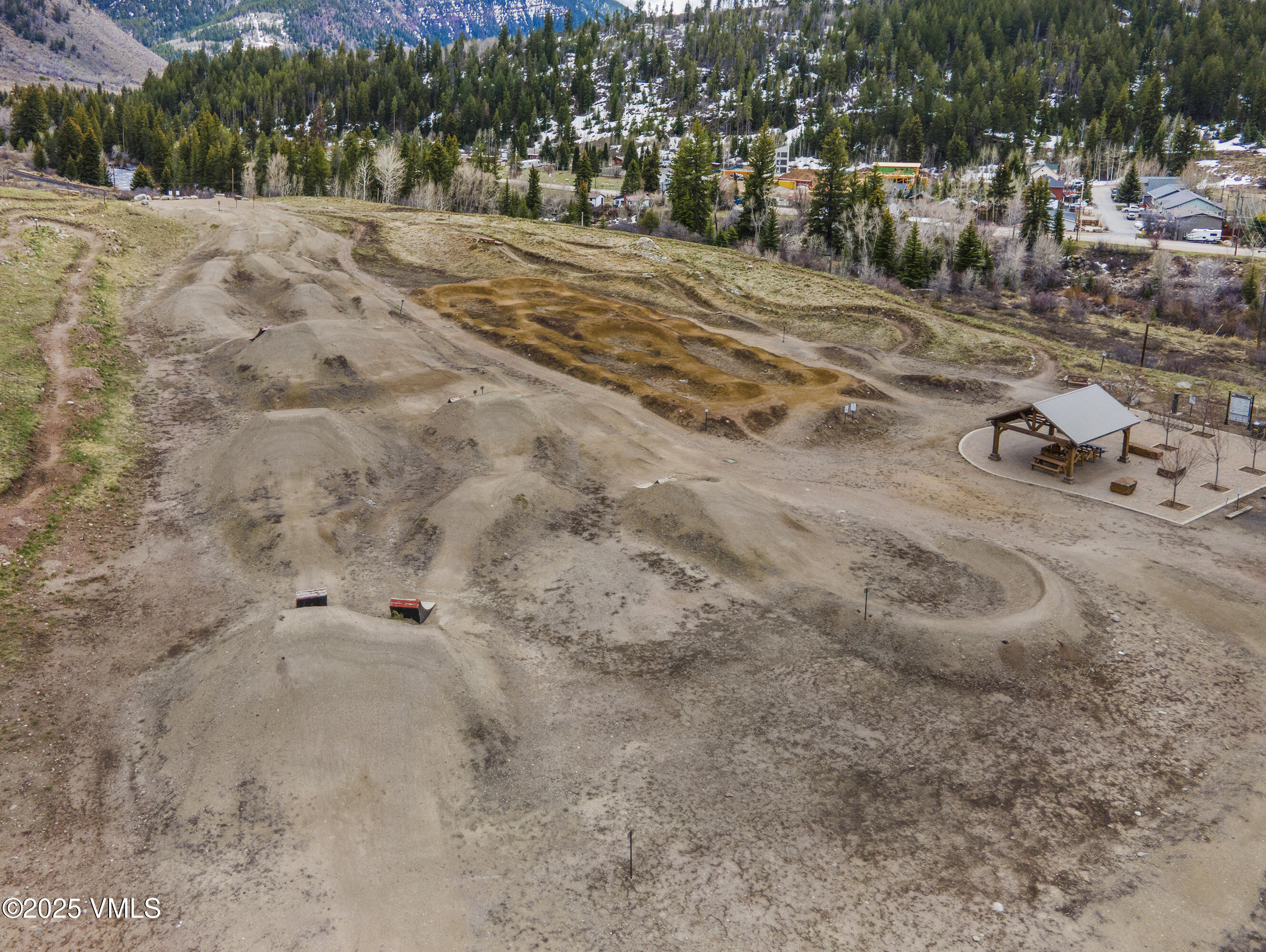 Minturn, Colorado 81645, United States, 4 Bedrooms Bedrooms, ,5 BathroomsBathrooms,Residential,Active,227848