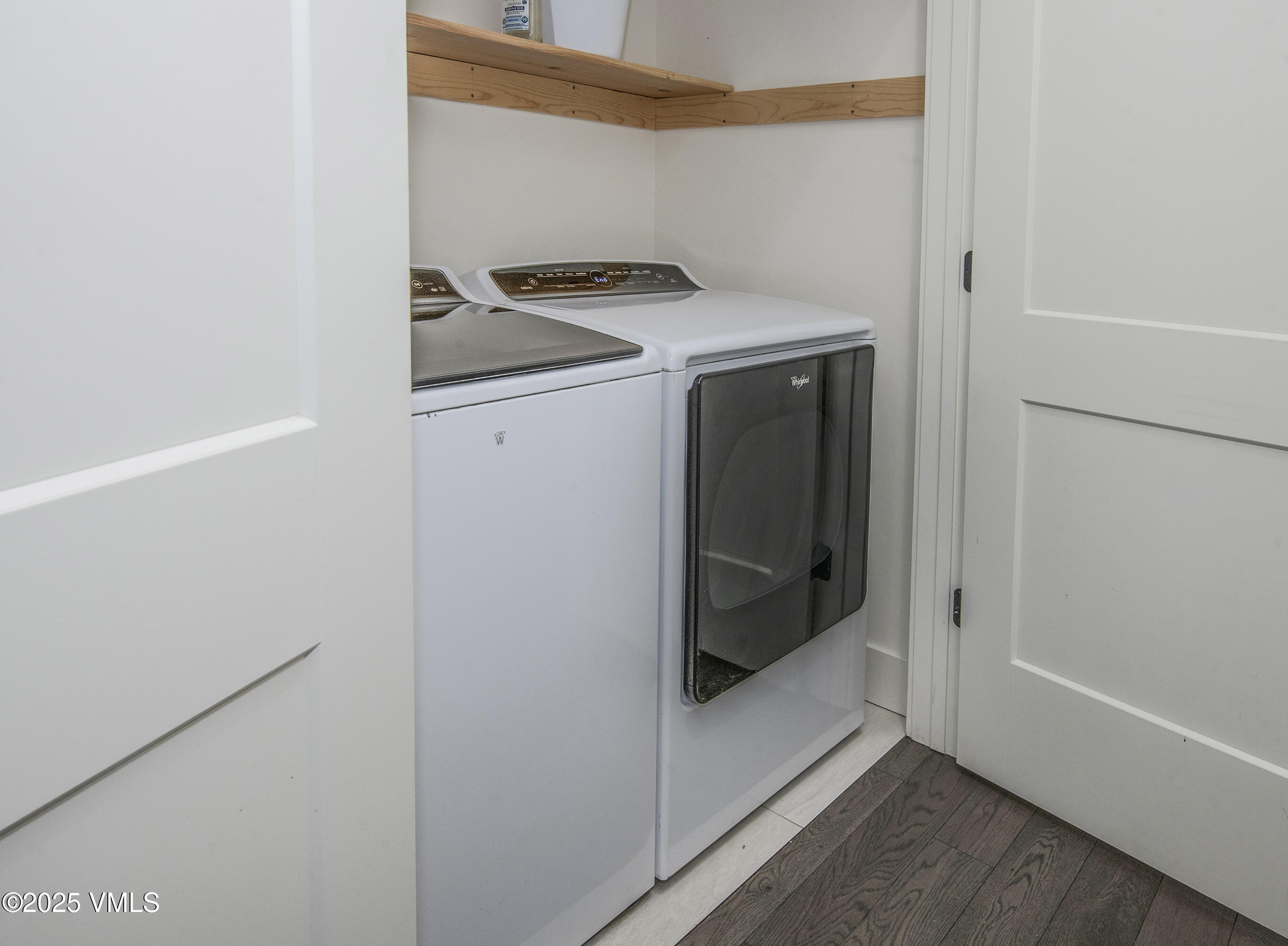 Minturn, Colorado 81645, United States, 4 Bedrooms Bedrooms, ,5 BathroomsBathrooms,Residential,Active,227848