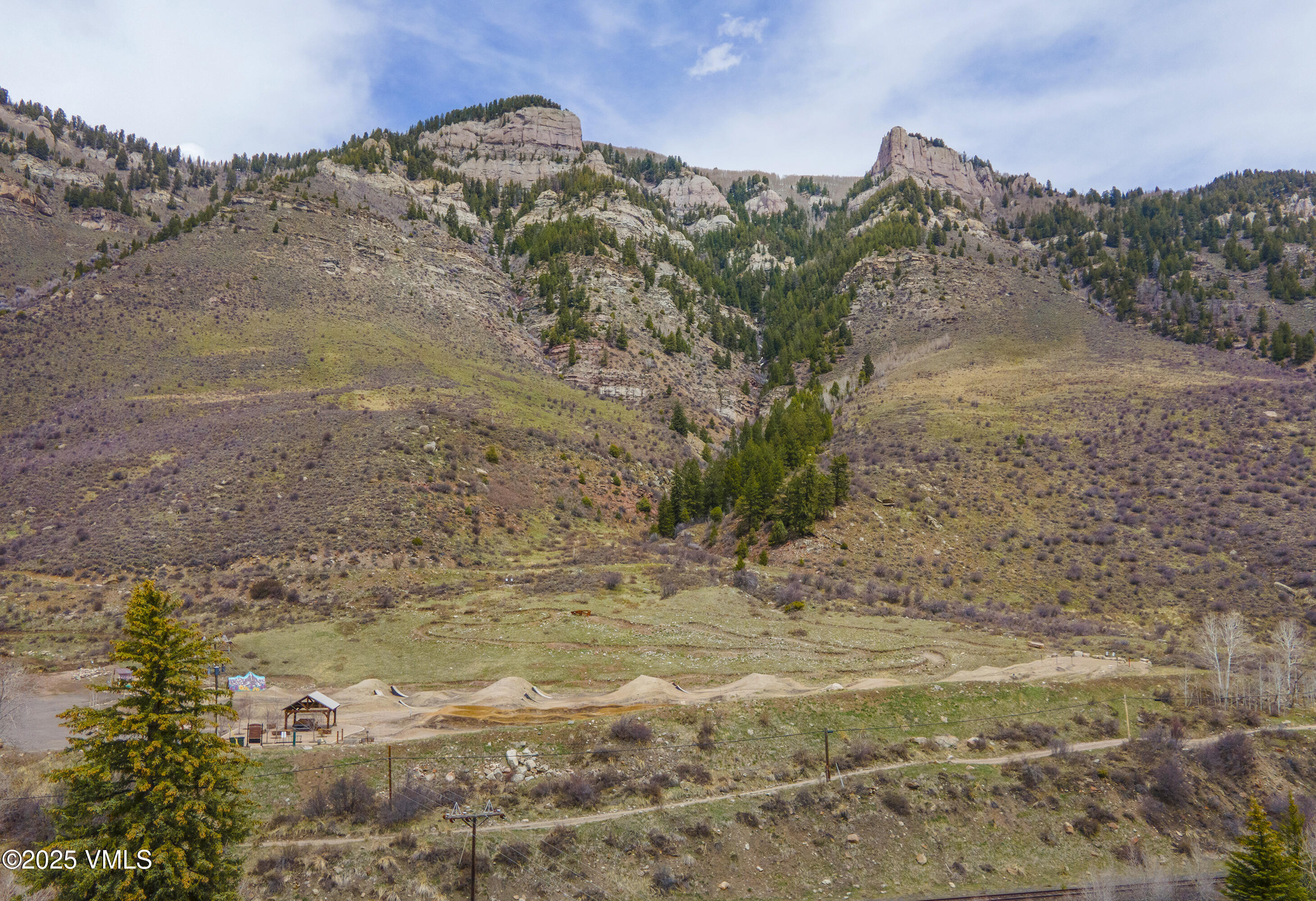 Minturn, Colorado 81645, United States, 4 Bedrooms Bedrooms, ,5 BathroomsBathrooms,Residential,Active,227848