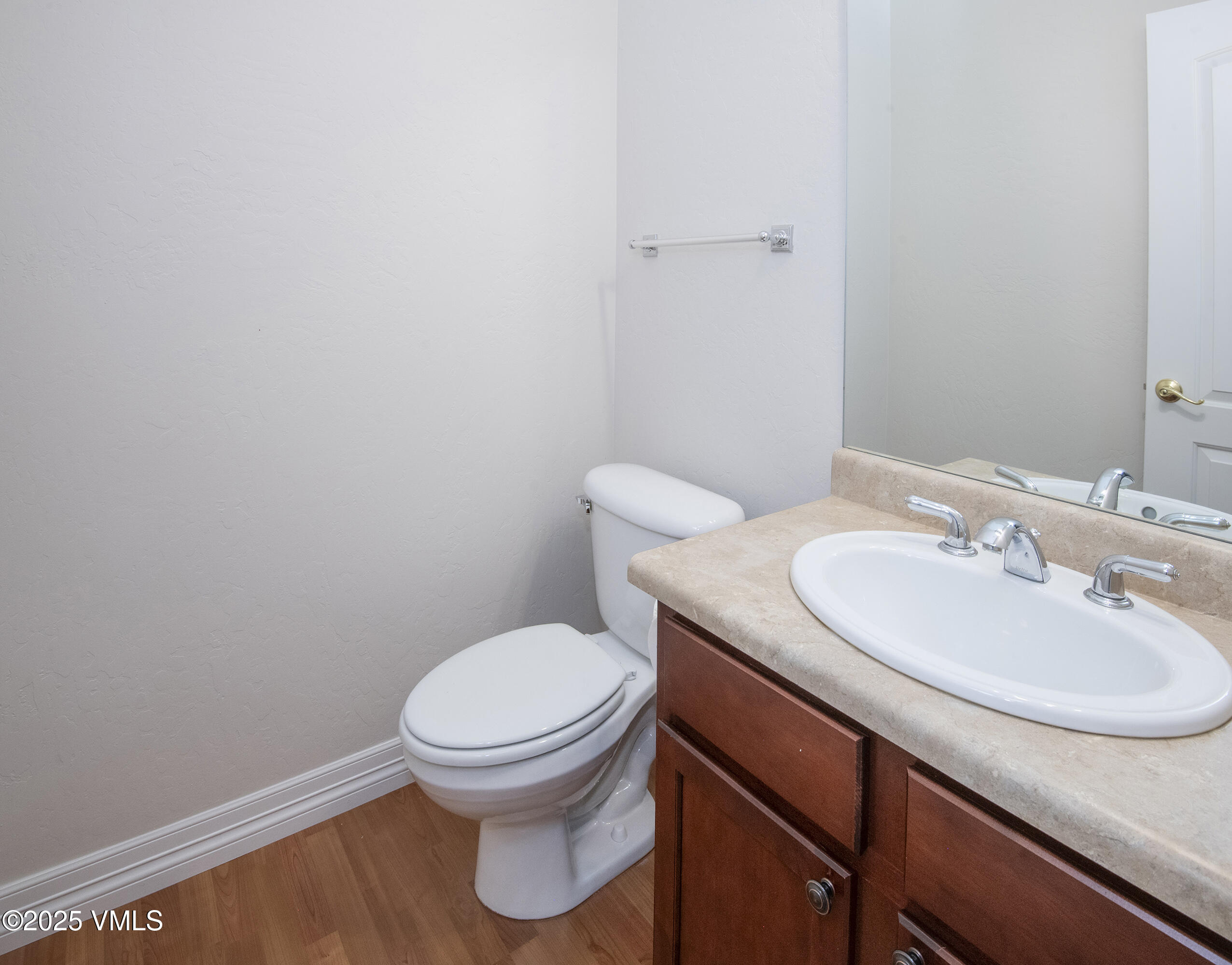 Gypsum, Colorado 81637, United States, 4 Bedrooms Bedrooms, ,4 BathroomsBathrooms,Residential,Pending,185410