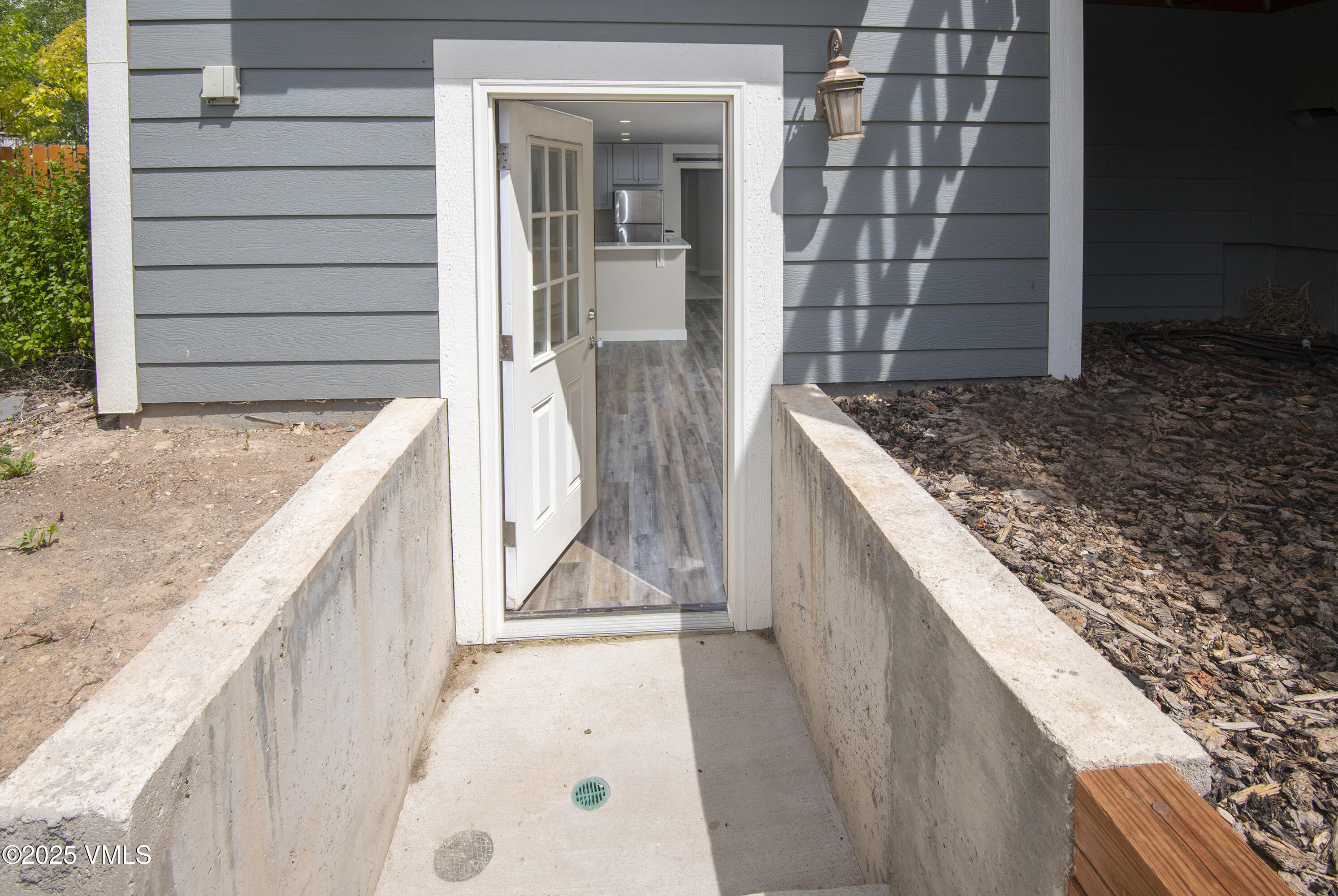 Gypsum, Colorado 81637, United States, 4 Bedrooms Bedrooms, ,4 BathroomsBathrooms,Residential,Pending,185410