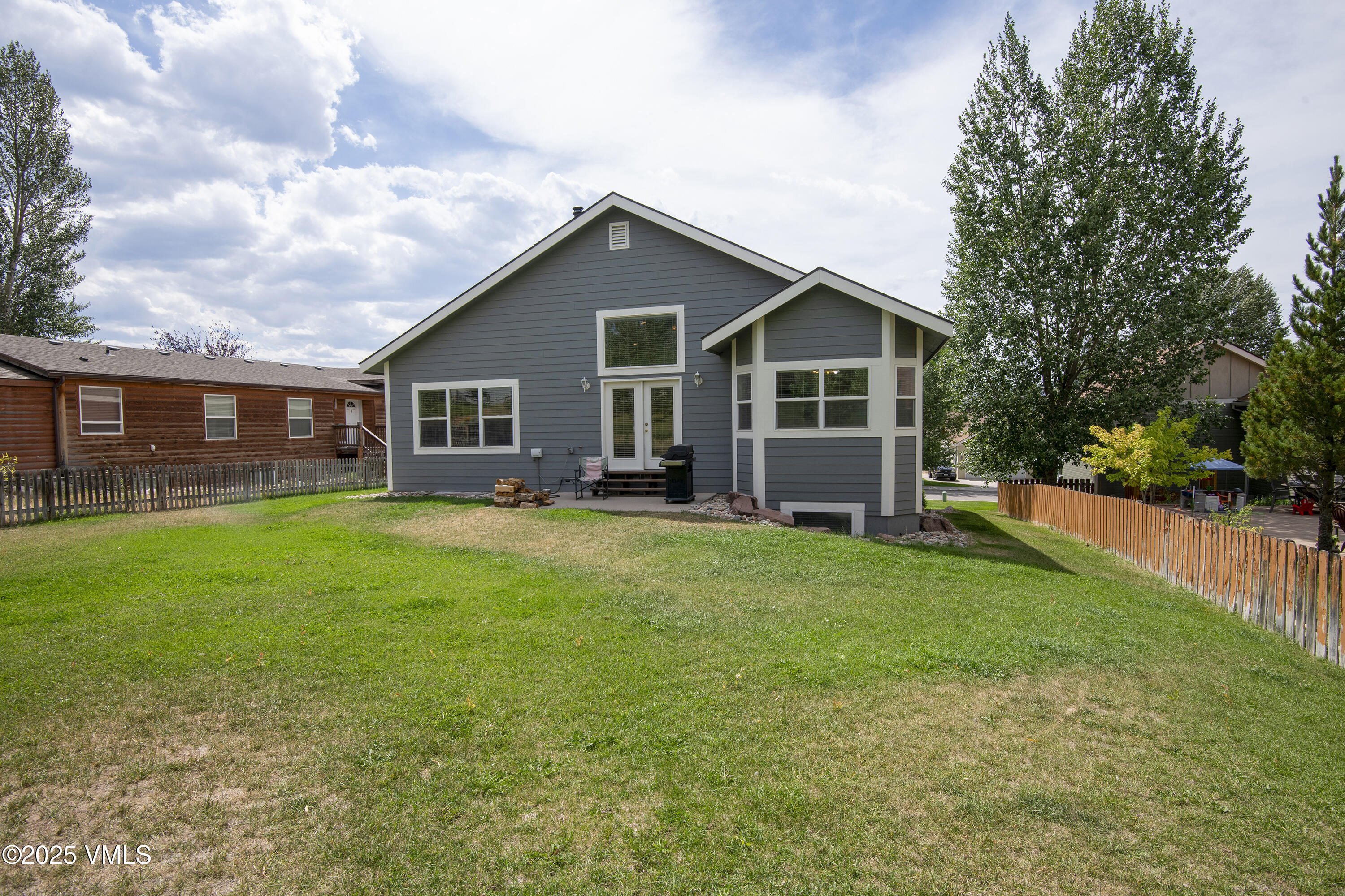 Gypsum, Colorado 81637, United States, 4 Bedrooms Bedrooms, ,4 BathroomsBathrooms,Residential,Pending,185410