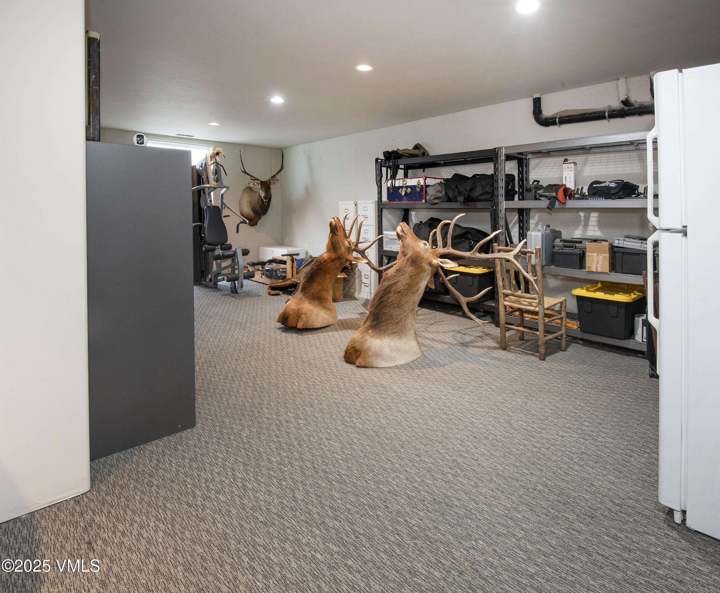 Gypsum, Colorado 81637, United States, 4 Bedrooms Bedrooms, ,4 BathroomsBathrooms,Residential,Pending,185410