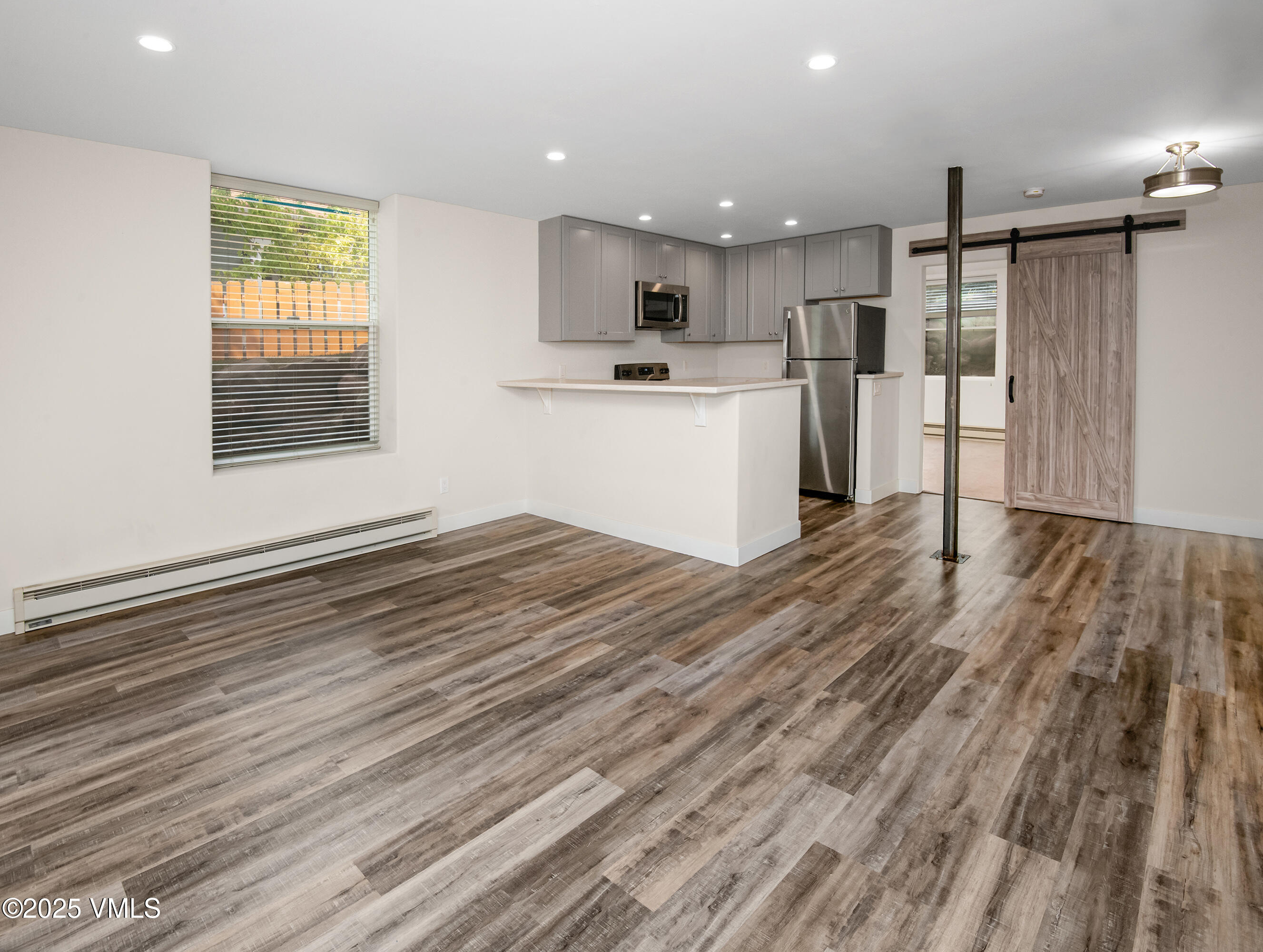 Gypsum, Colorado 81637, United States, 4 Bedrooms Bedrooms, ,4 BathroomsBathrooms,Residential,Pending,185410